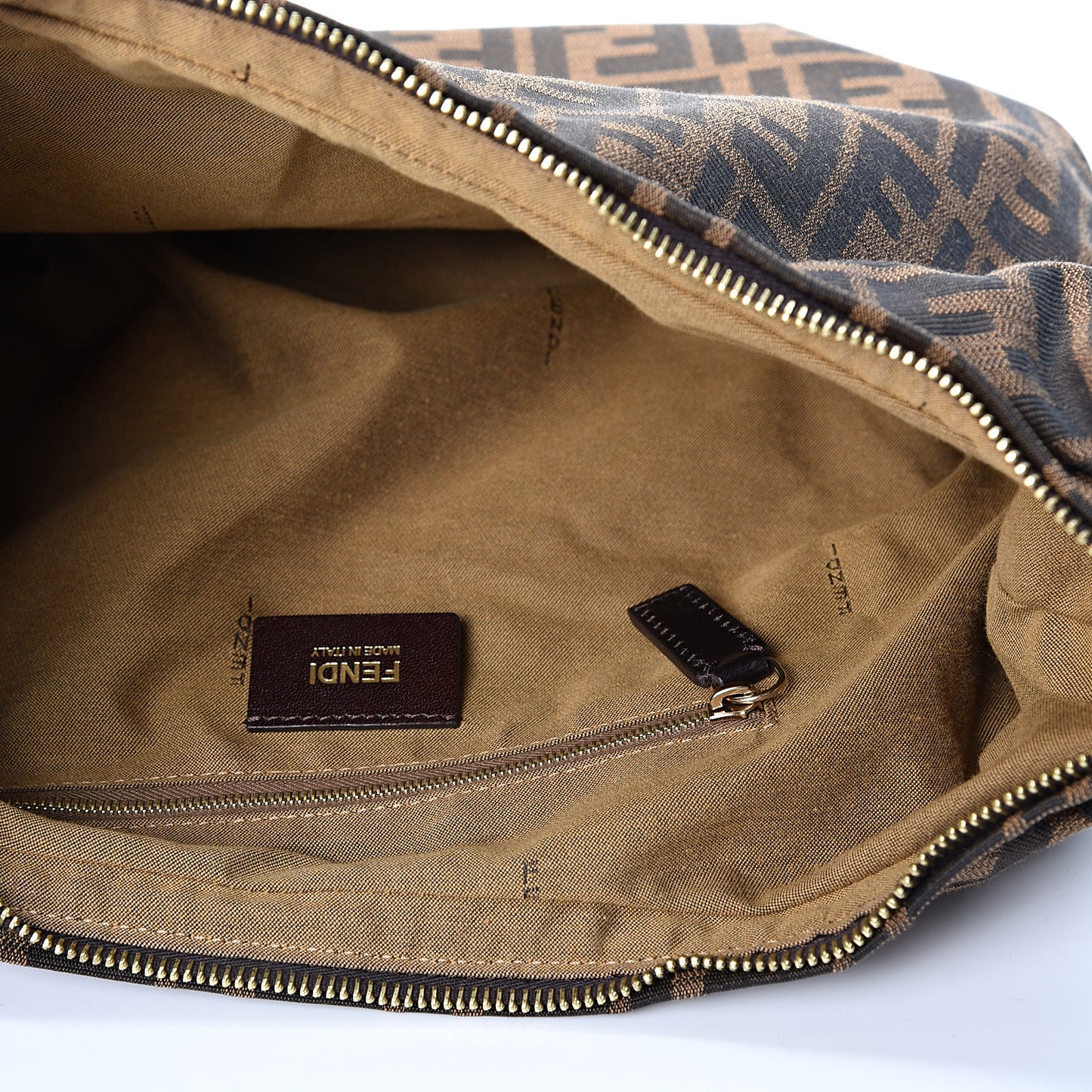 Zucca Small Chef Chain Hobo Tobacco