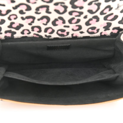 Louis Vuitton Monogram Giant Wild At Heart Pochette Metis Arizona 5 of 11