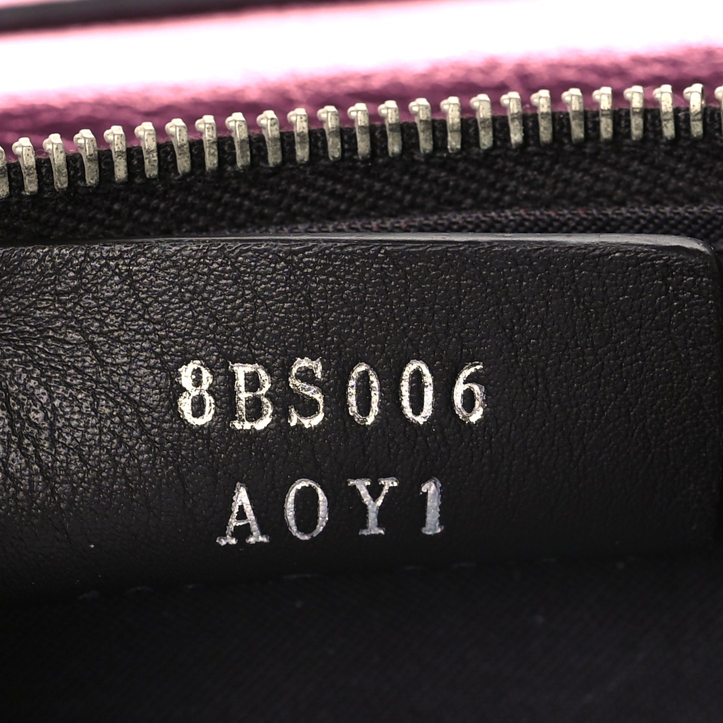 Vitello Catalan Mirror F is Fendi Medium Envelope Wallet on Chain Fuxia Chiaro
