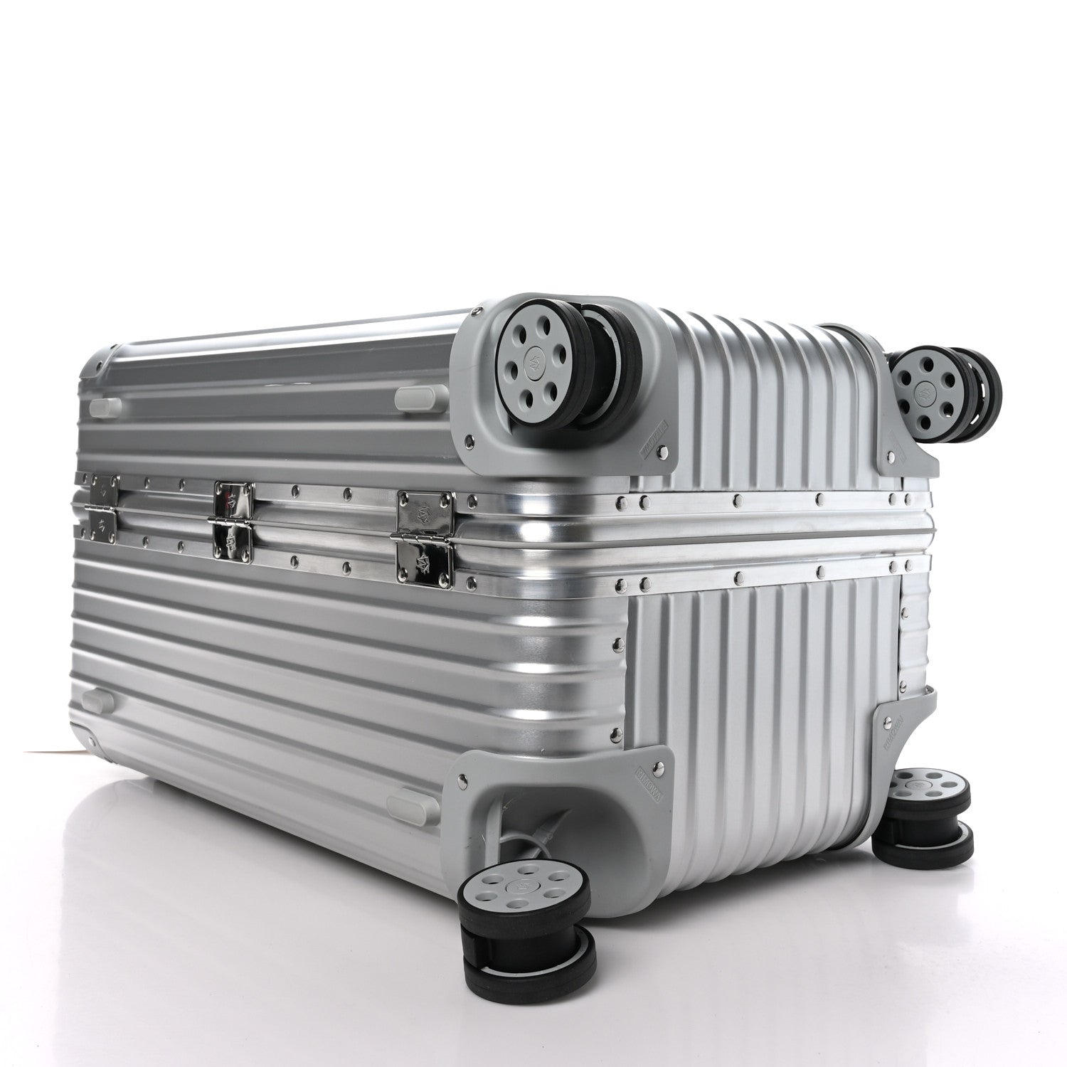 Rimowa Aluminum Original Trunk S Silver 3 of 10