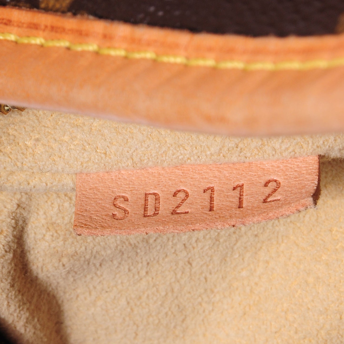 Monogram Estrela MM