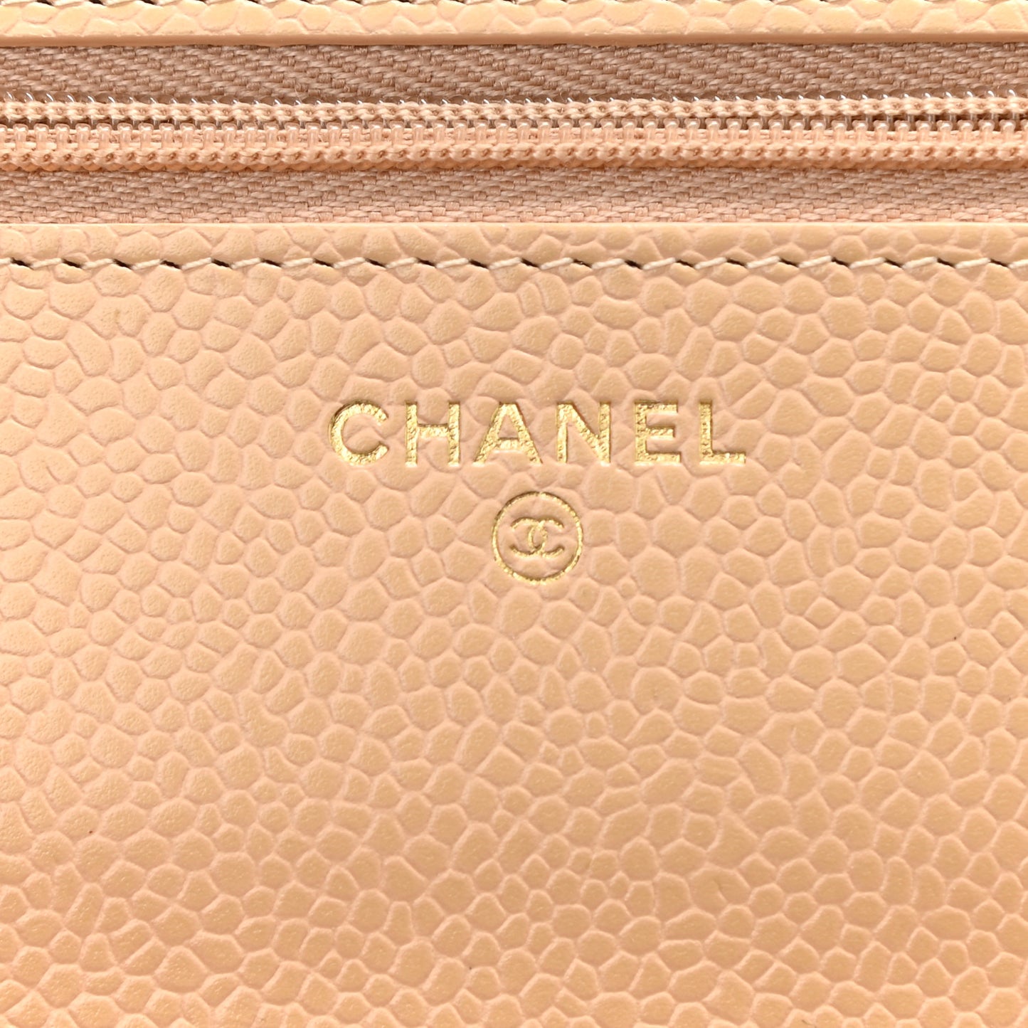 Caviar Quilted Wallet On Chain WOC Beige