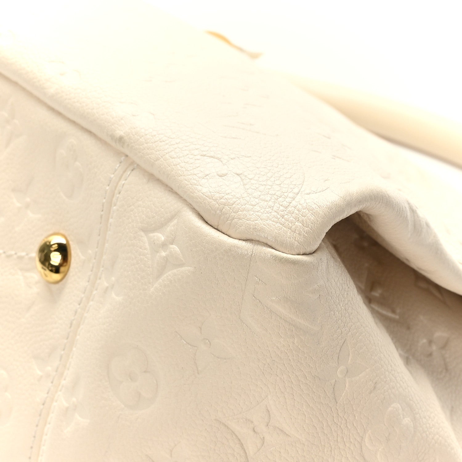 Louis Vuitton Empreinte Artsy MM Creme 9 of 11