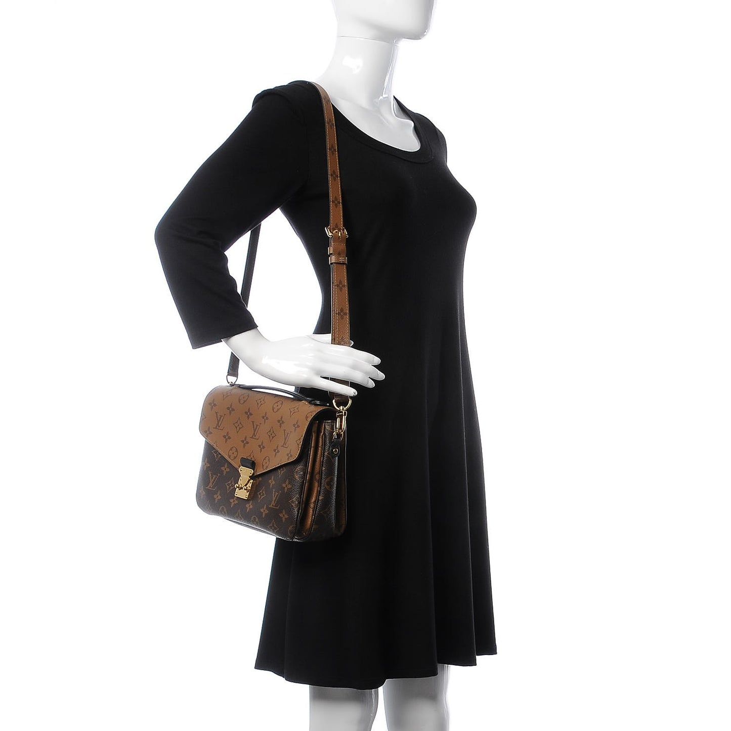 Reverse Monogram Pochette Metis