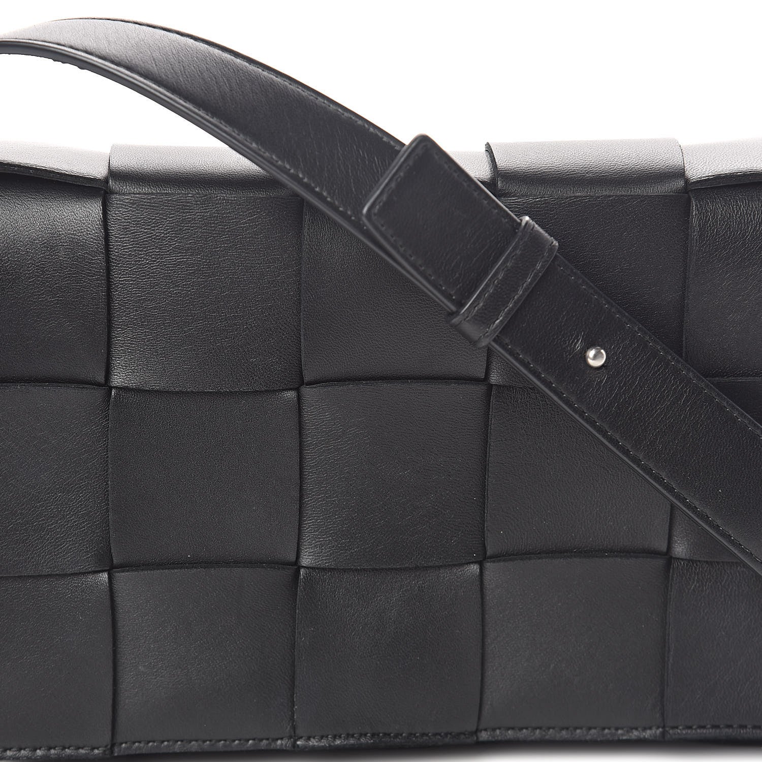 Bottega Veneta Lambskin Maxi Intrecciato Cassette Crossbody Bag Black 7 of 9