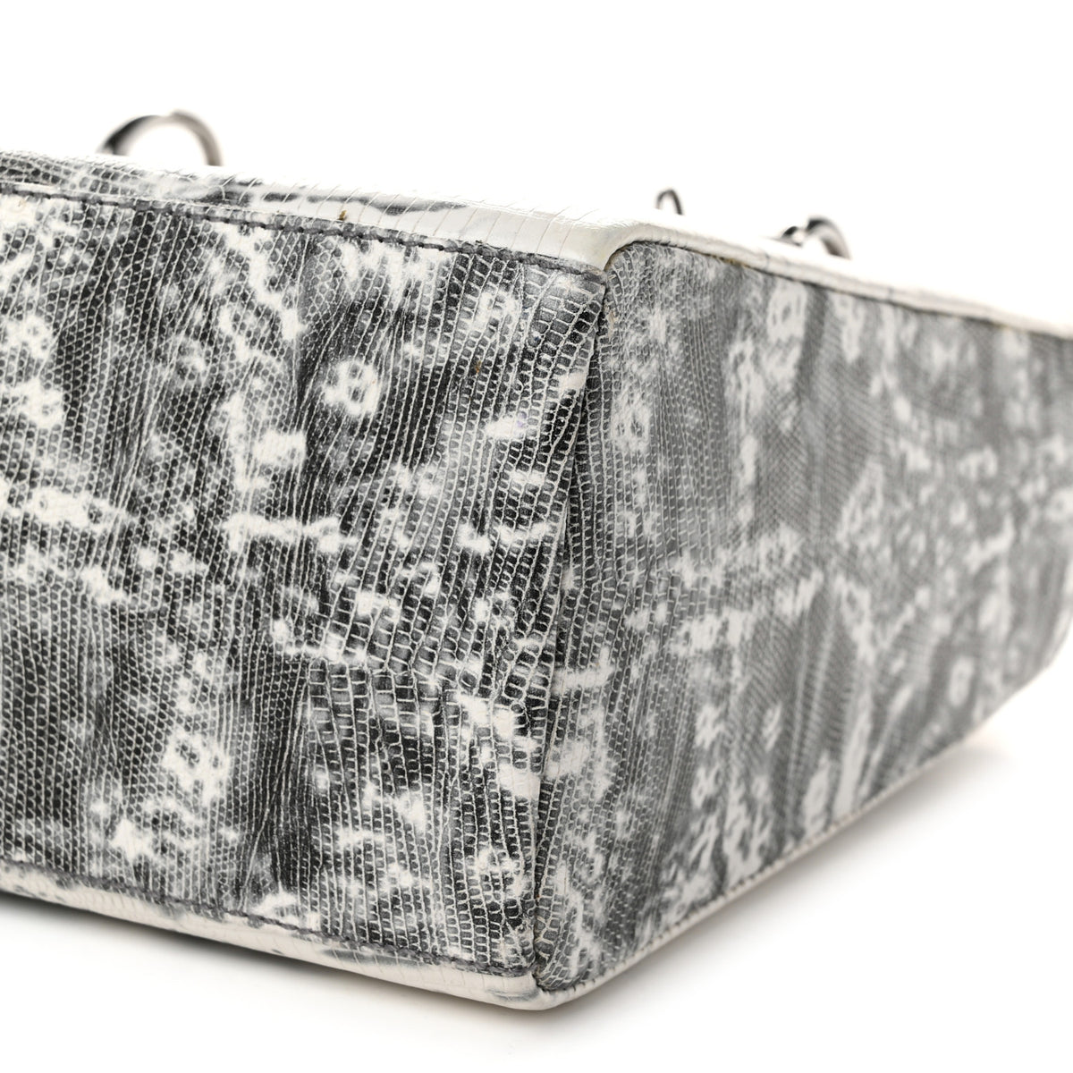 Lizard Medium Lady Dior White Black