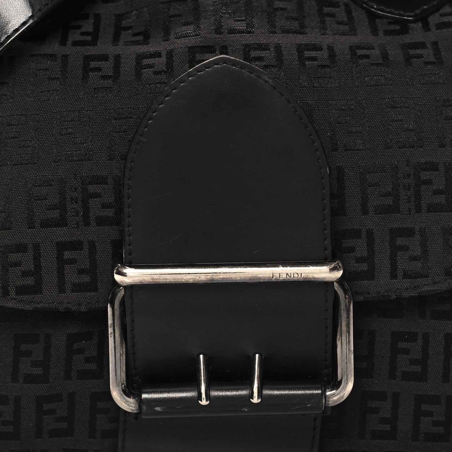 Zucchino Buckle Shoulder Bag Black