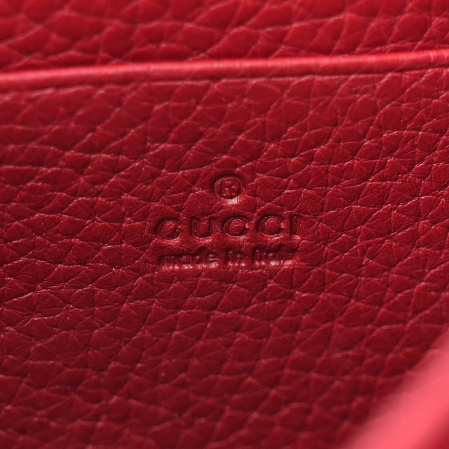 Calfskin GG Marmont Chain Wallet Vulcanic Red