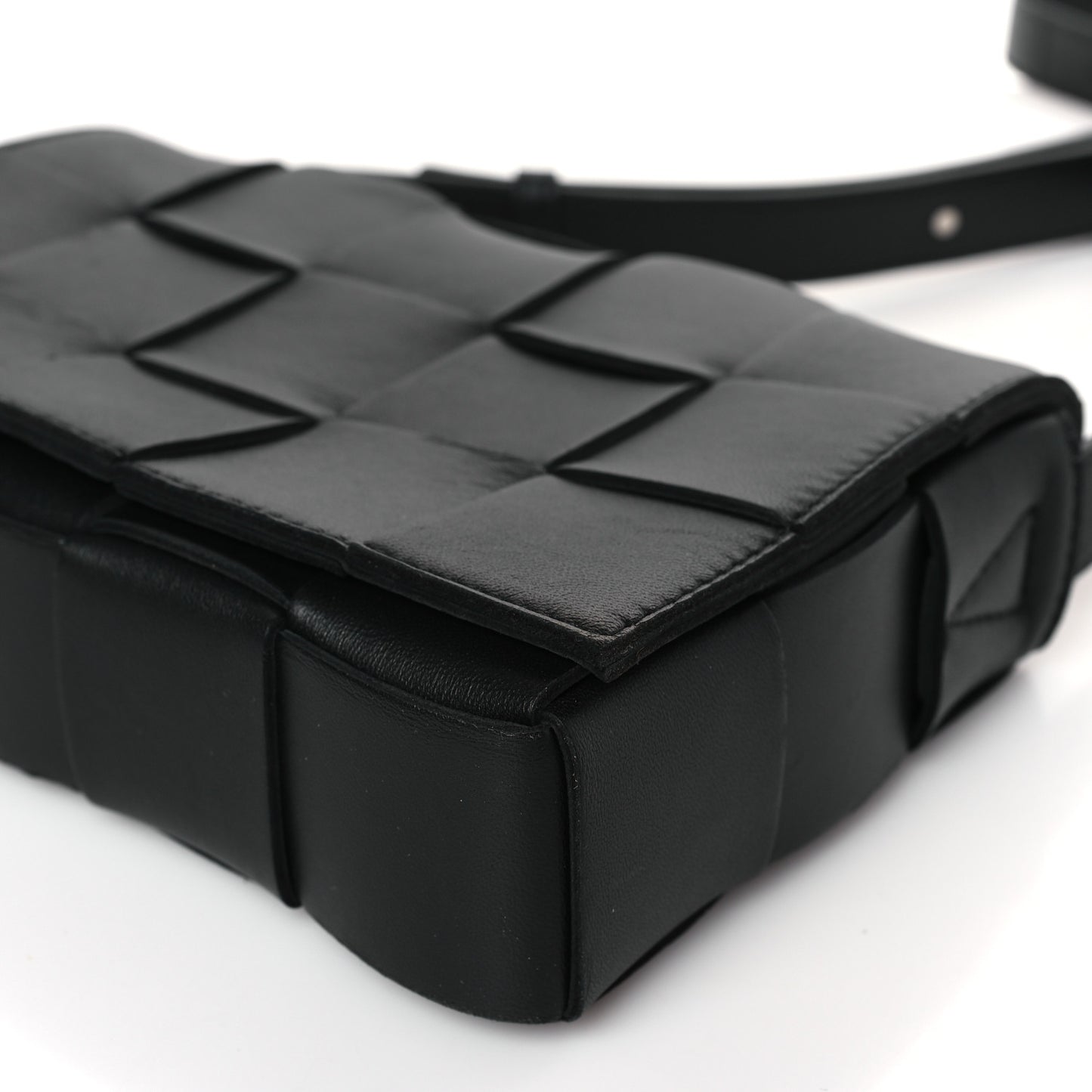 Lambskin Maxi Intreccio Small Cassette Crossbody Bag Black