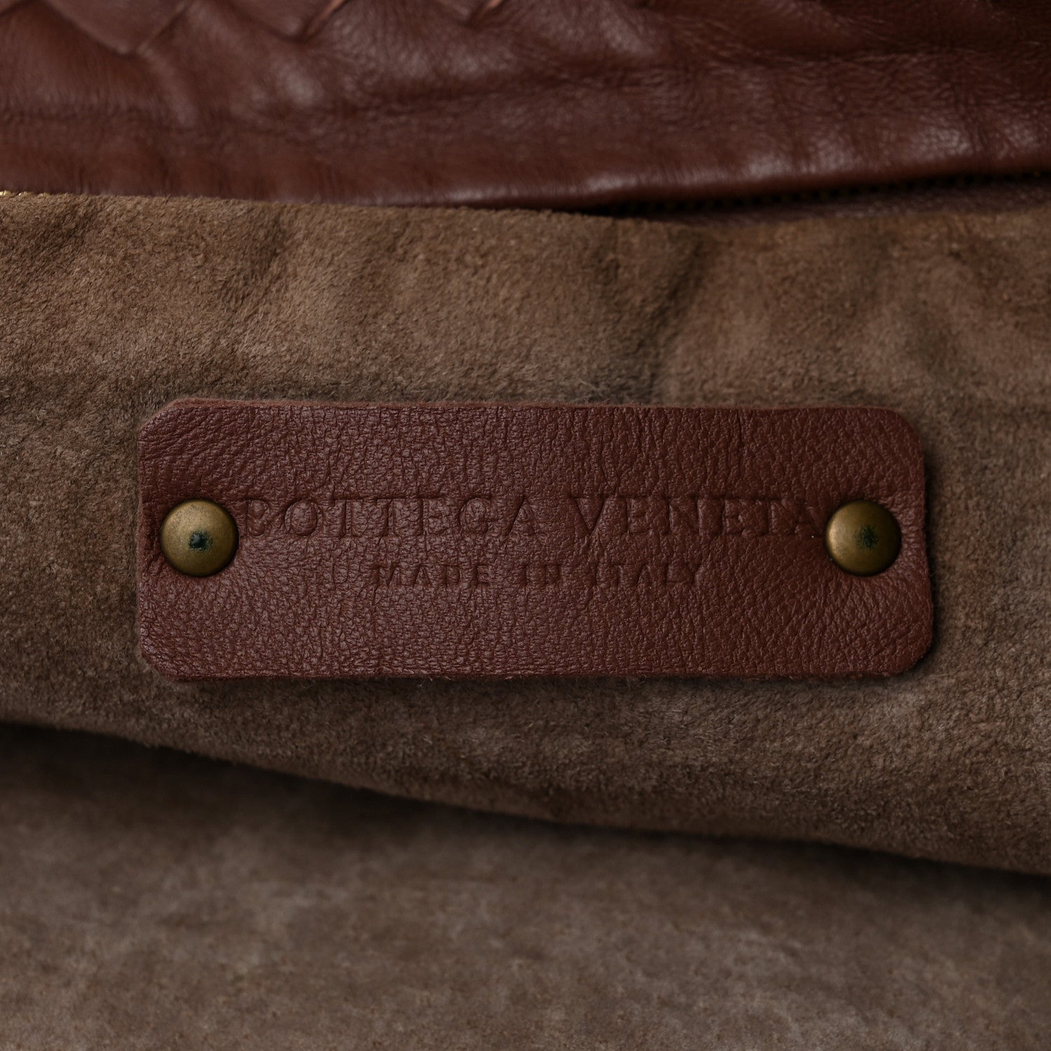 Bottega Veneta Nappa Intrecciato Medium Garda Shoulder Bag Truflle 6 of 10
