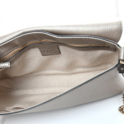 Gucci Metallic Pebbled Calfskin Medium Soho Flap Crossbody Golden Beige 5 of 11