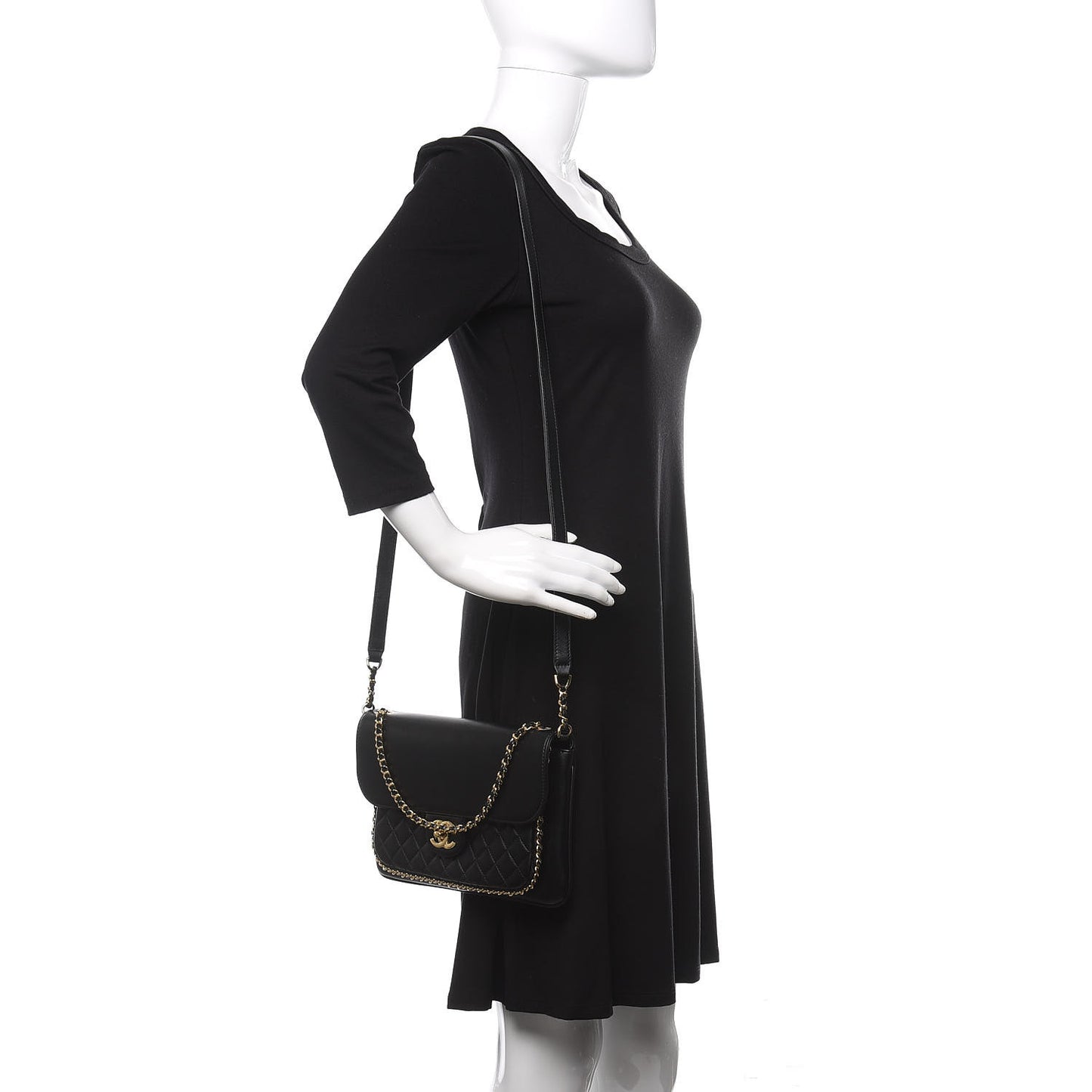 Lambskin Quilted Large CC Unchained Crossbody Black