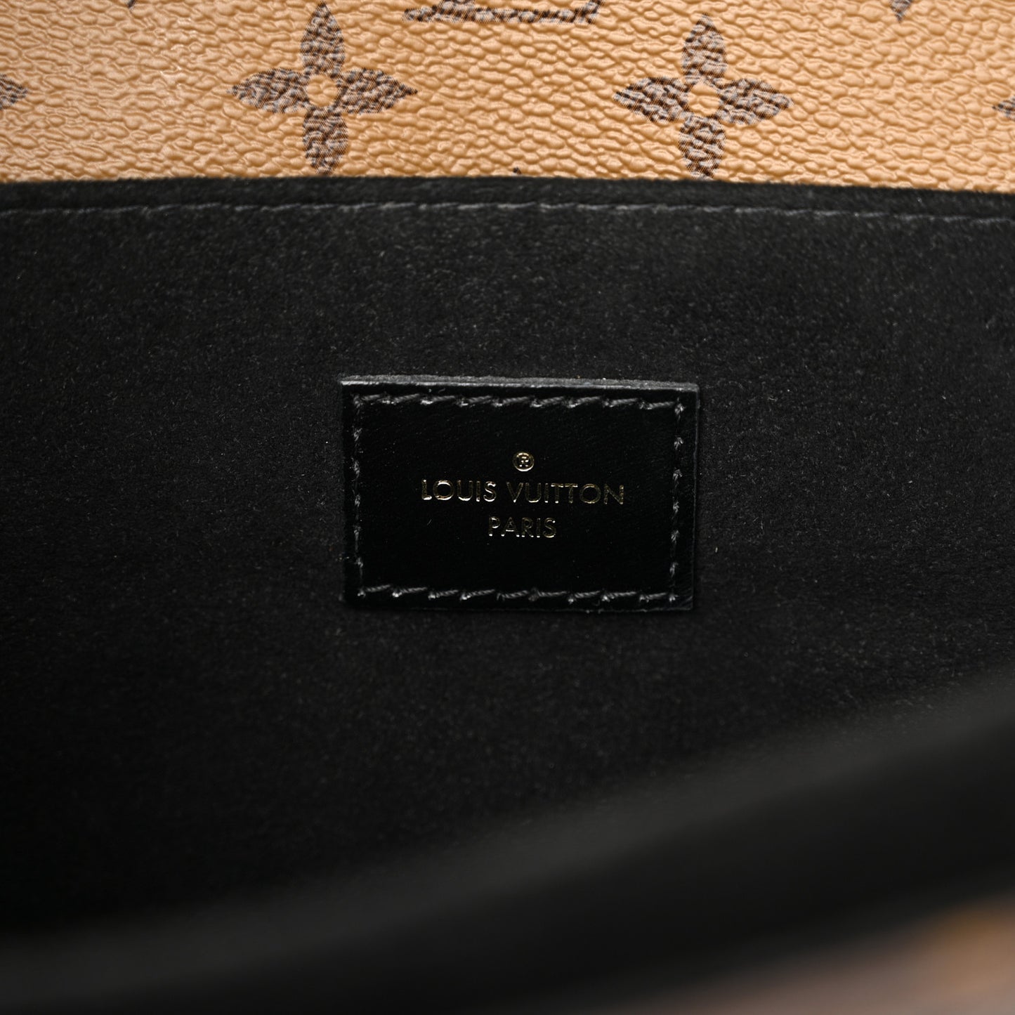 Reverse Monogram Pochette Metis
