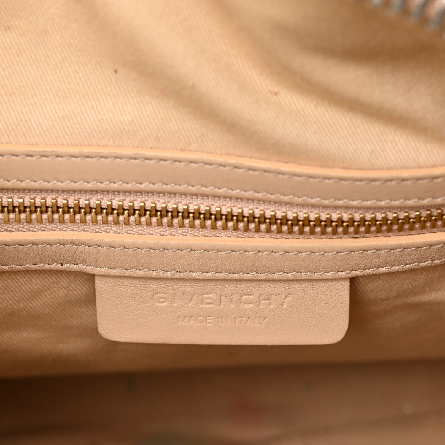 Givenchy Sugar Goatskin Small Antigona 6 of 18