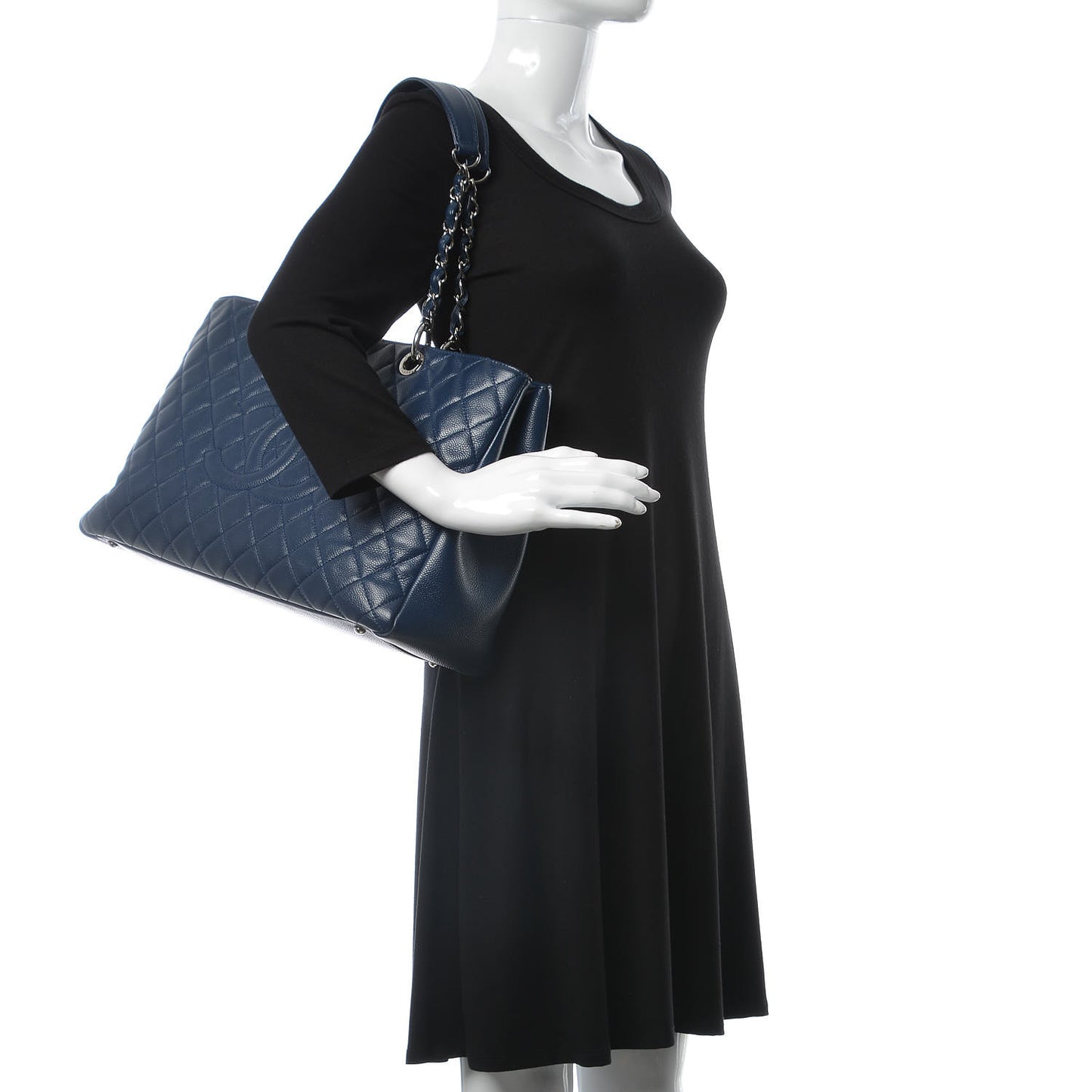 Caviar Quilted XL Grand Shopping Tote GST Navy Blue