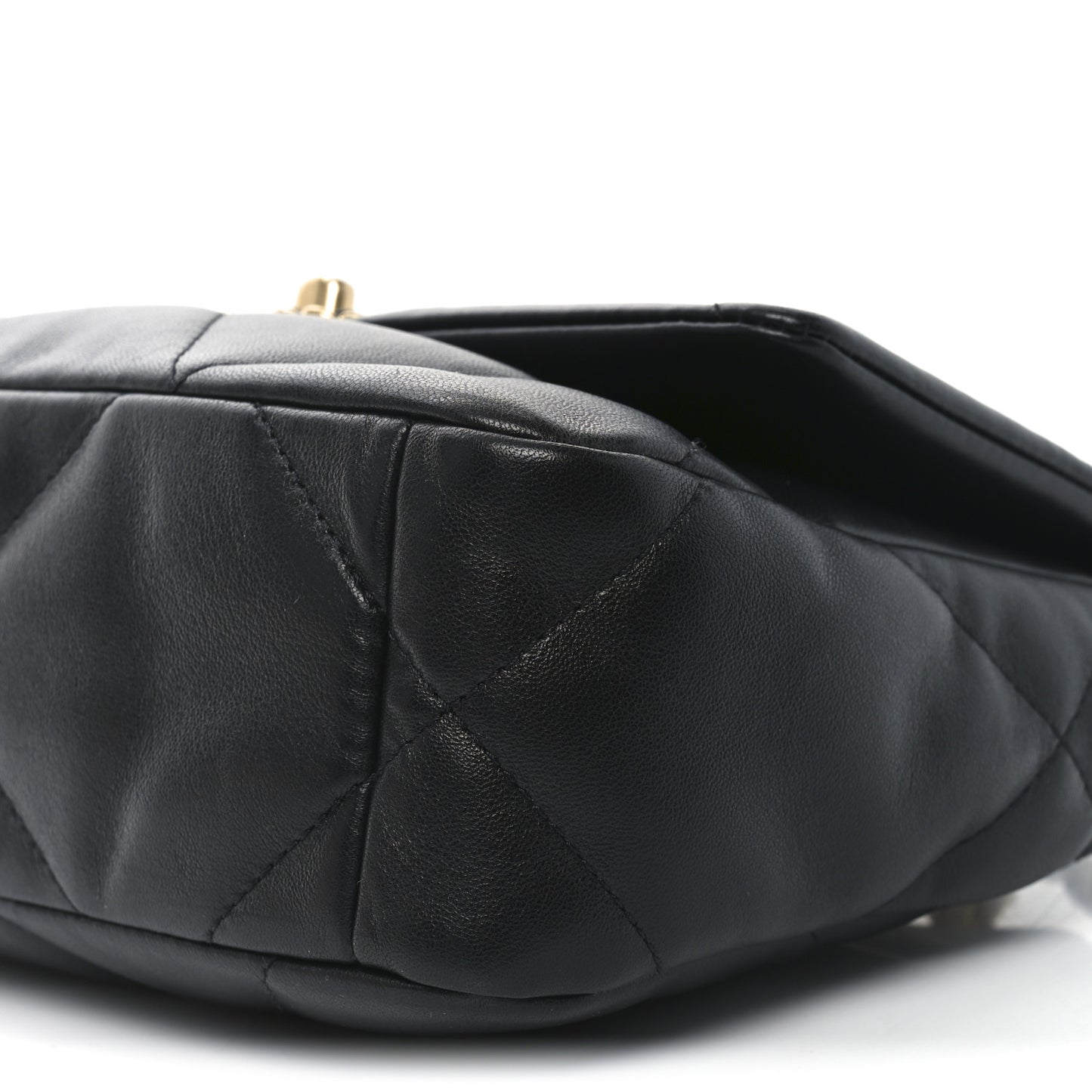 Lambskin Quilted Medium Chanel 19 Flap Black