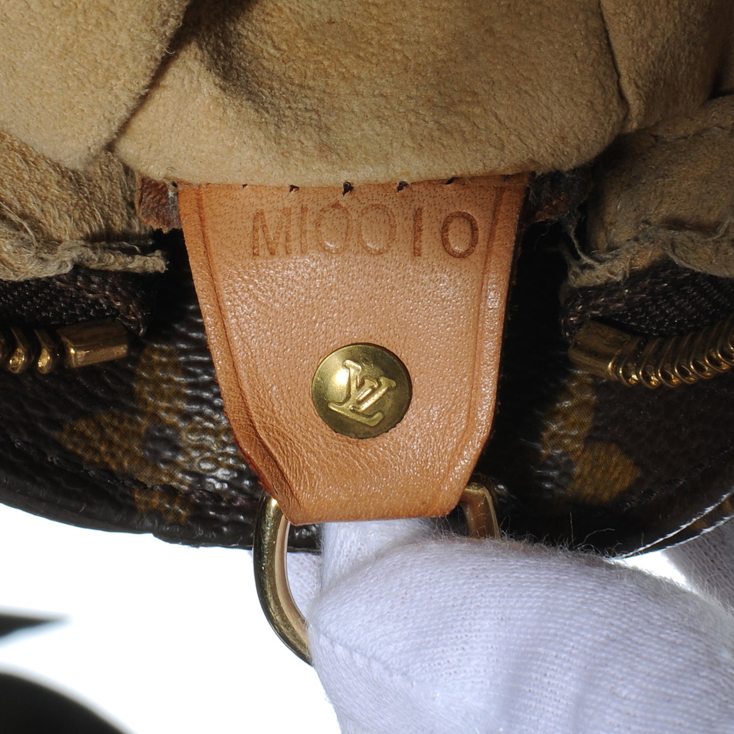 Monogram Looping GM