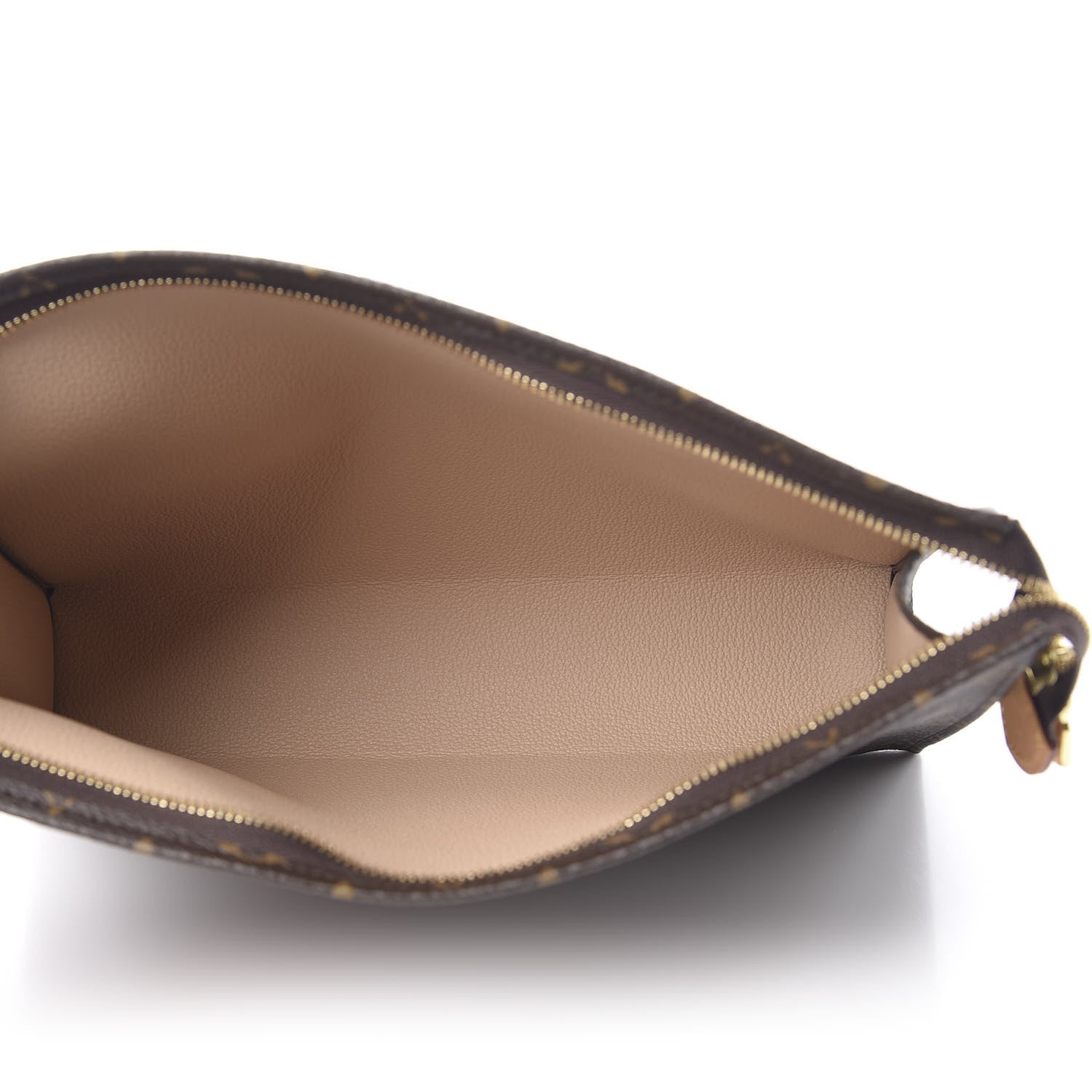 Louis Vuitton Monogram Toiletry Pouch 26 5 of 7