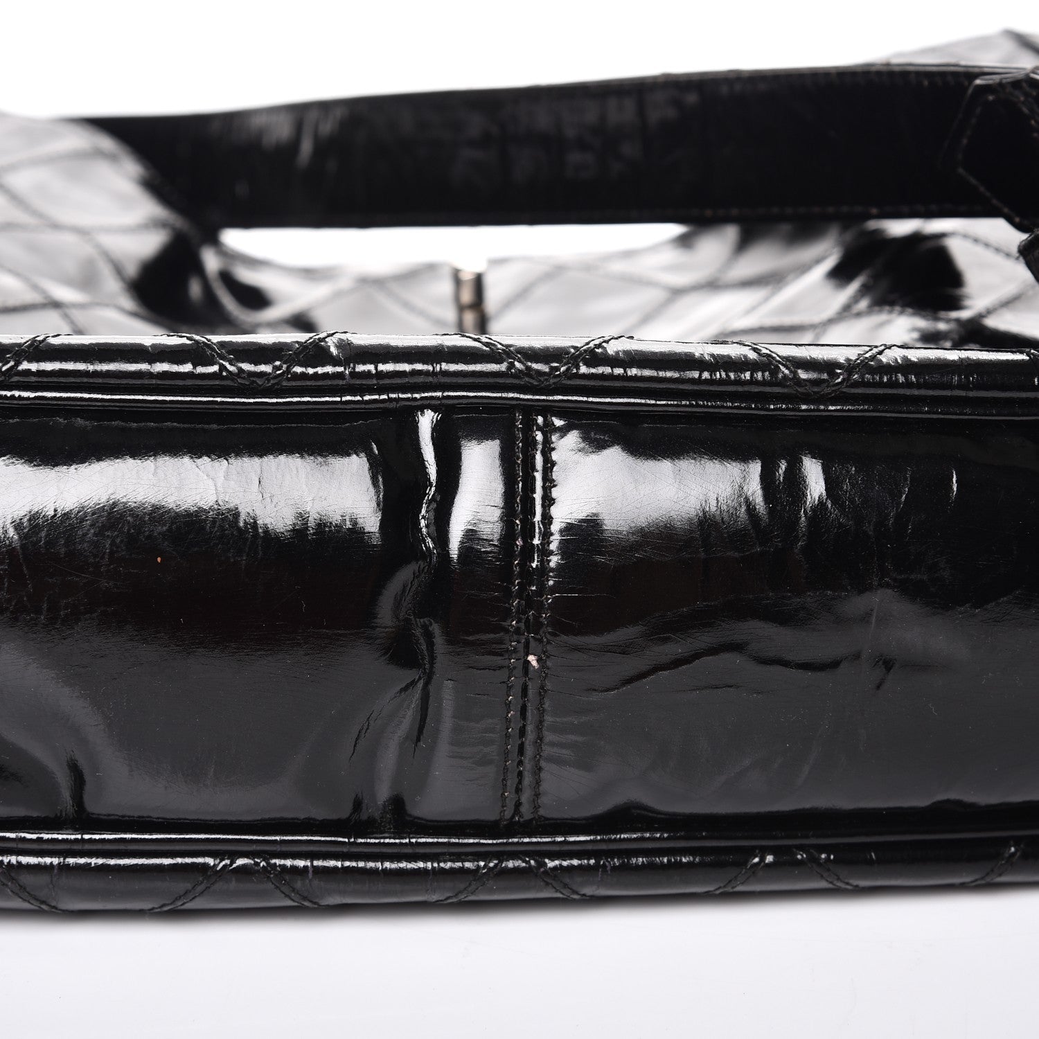 Chanel Patent Quilted CC Shoulder Bag Black 16 of 17