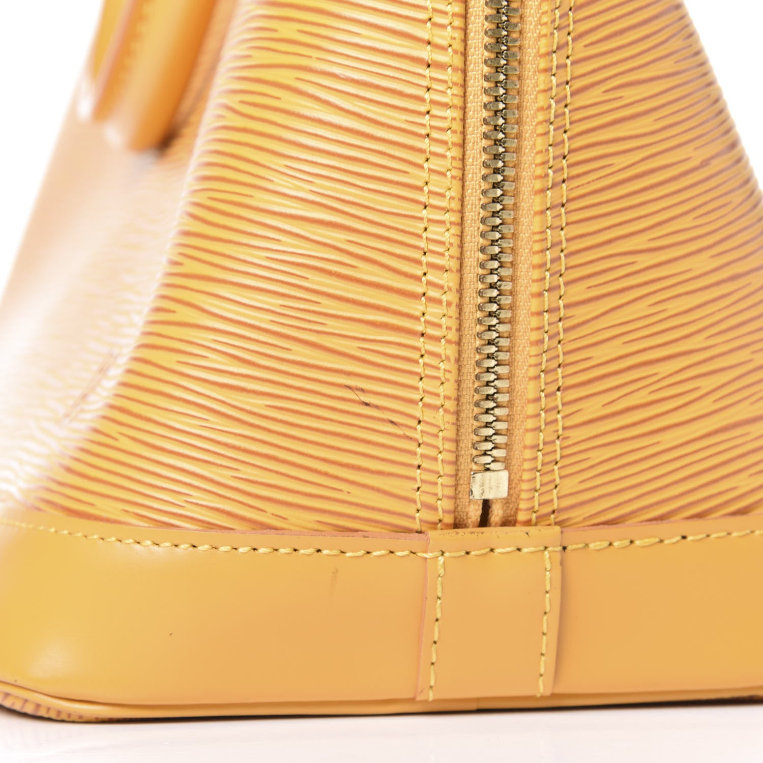 Louis Vuitton Epi Alma PM Tassil 12 of 13