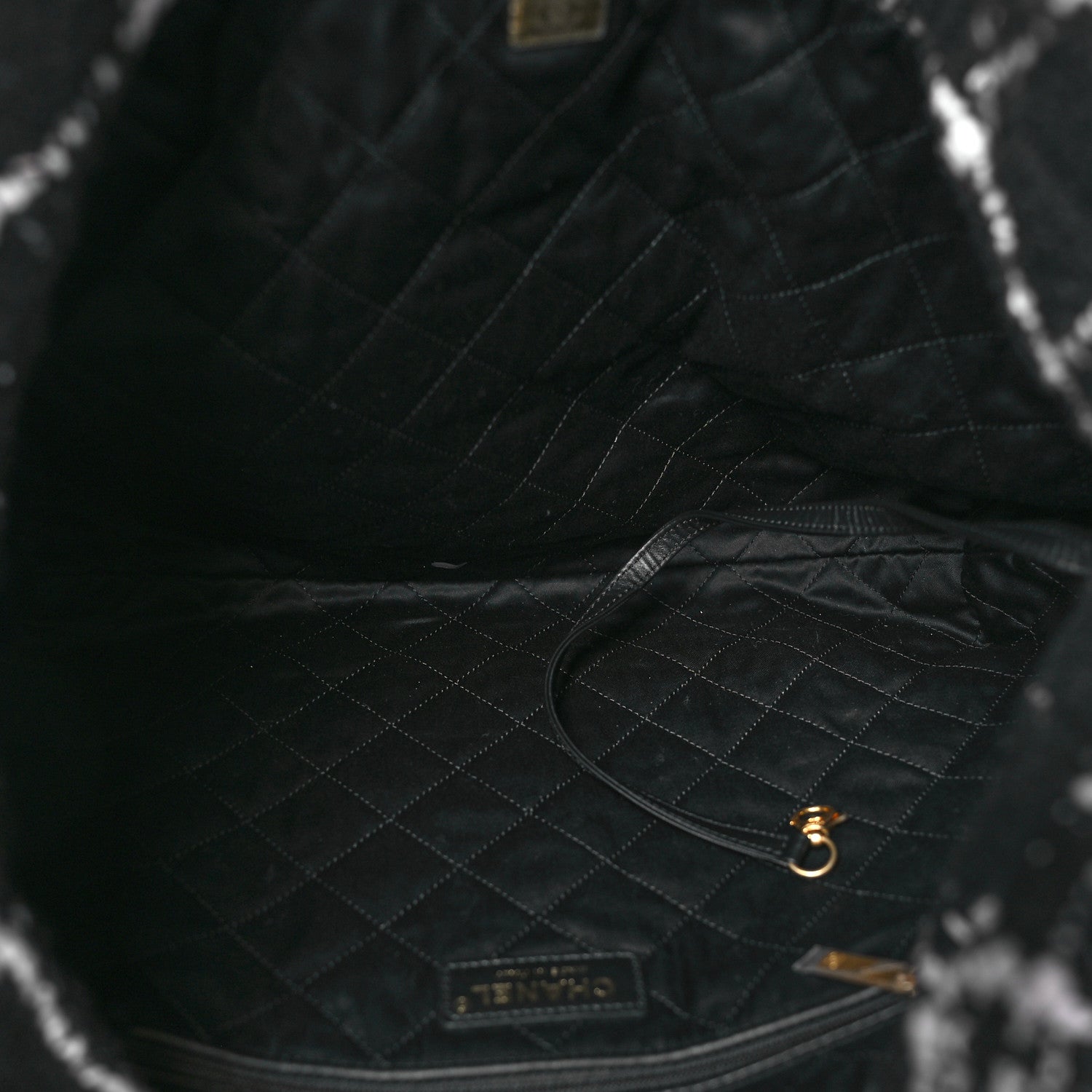 Chanel Wool Tweed Quilted Chanel 22 Black Multicolor 6 of 10