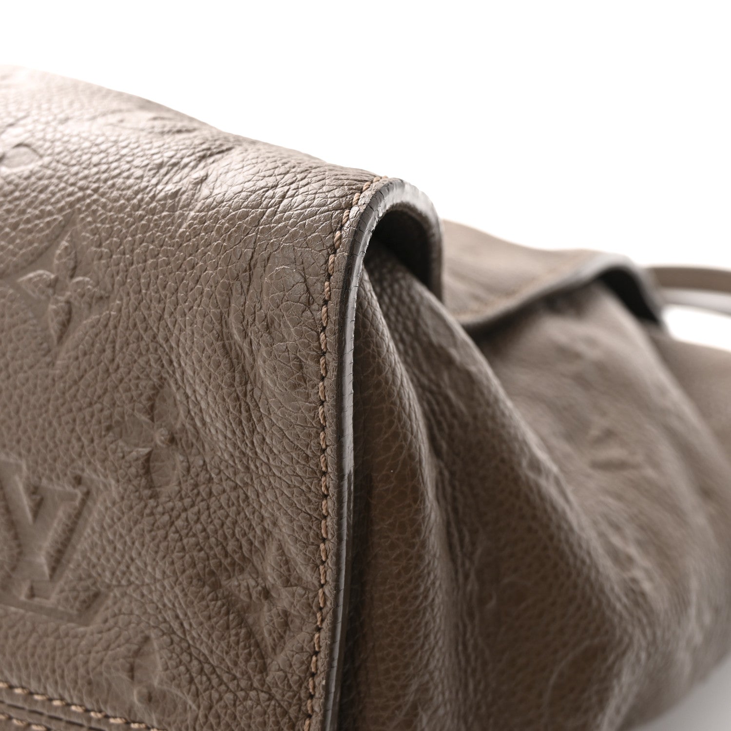 Louis Vuitton Empreinte Lumineuse PM Ombre 12 of 13