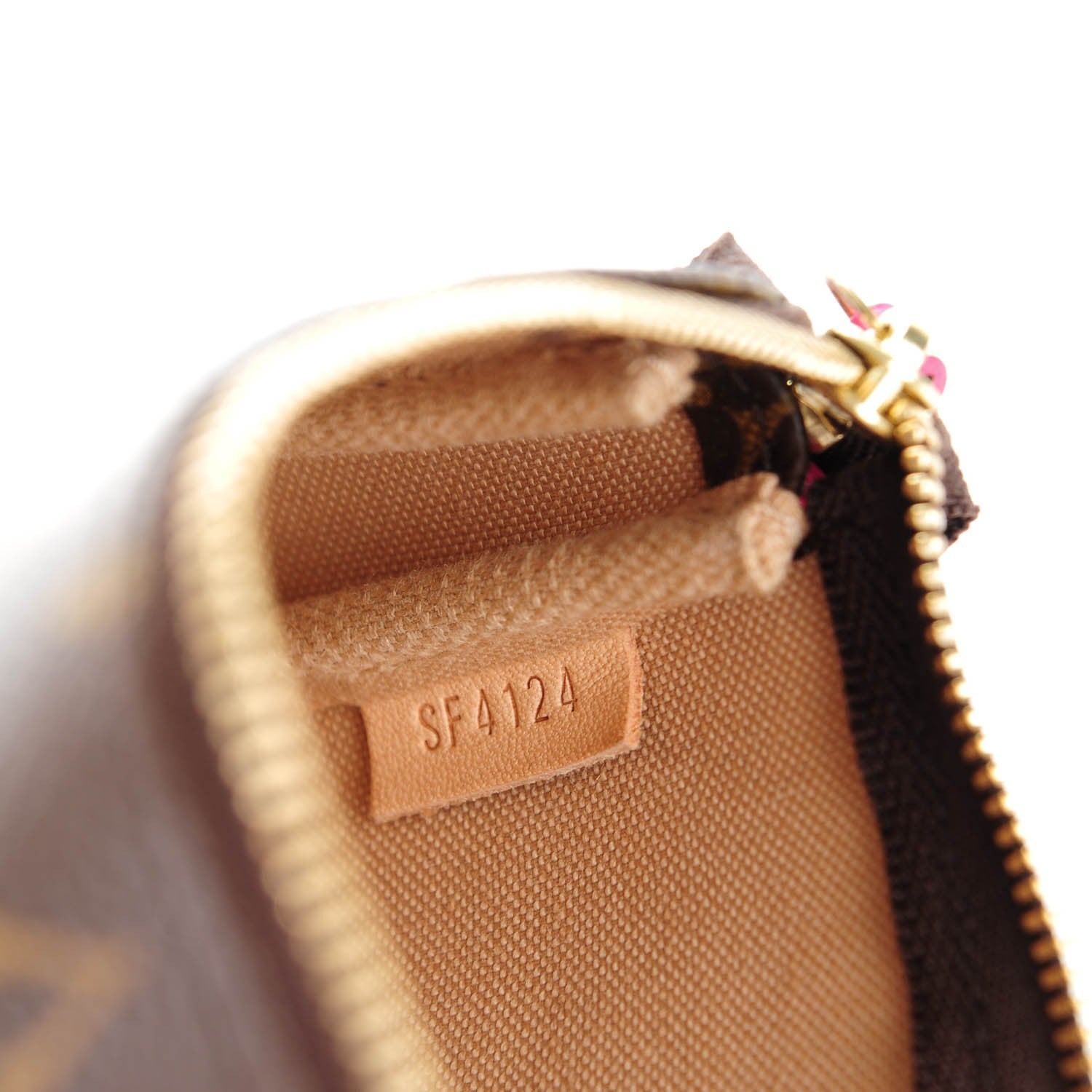 Louis Vuitton Monogram 2014 Christmas Animation Mini Pochette Accessories 7 of 7