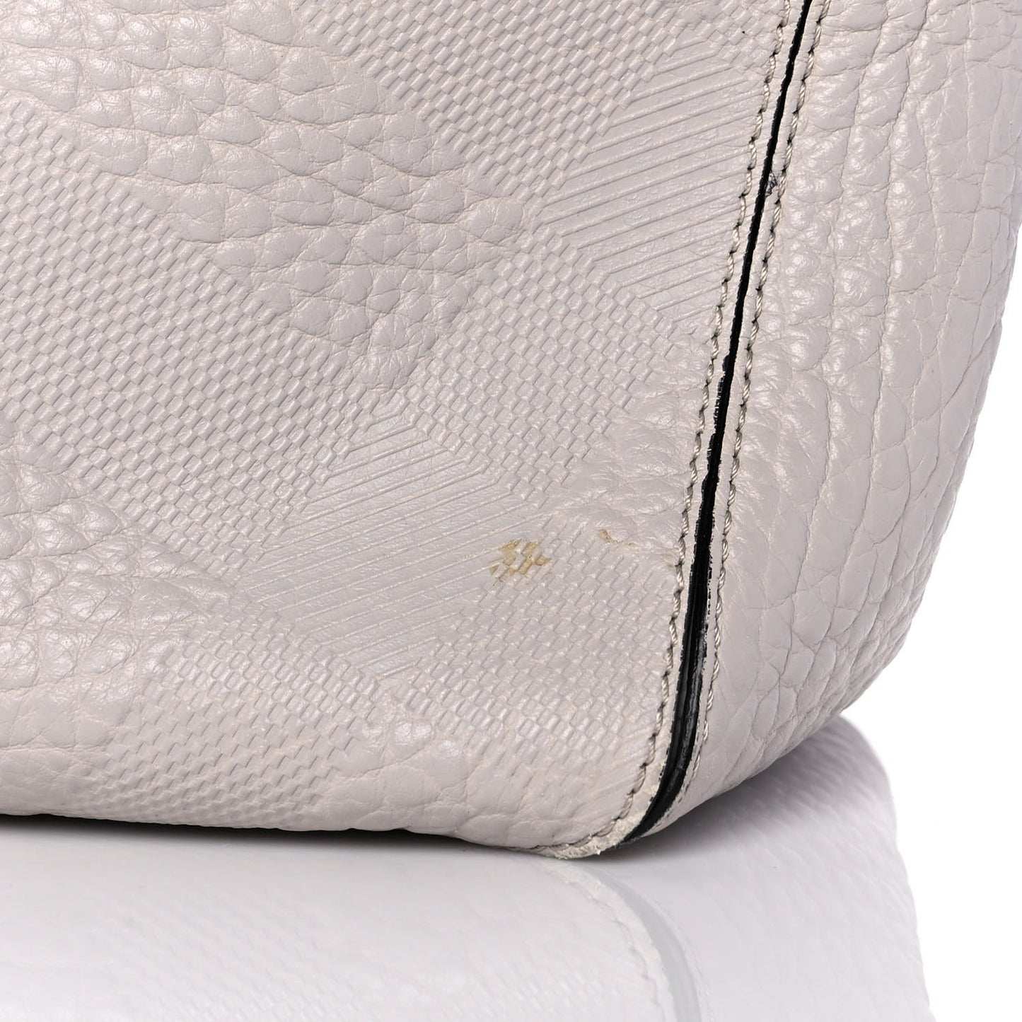 Heritage Grain Check Embossed Medium Dewsbury Tote Pale Grey