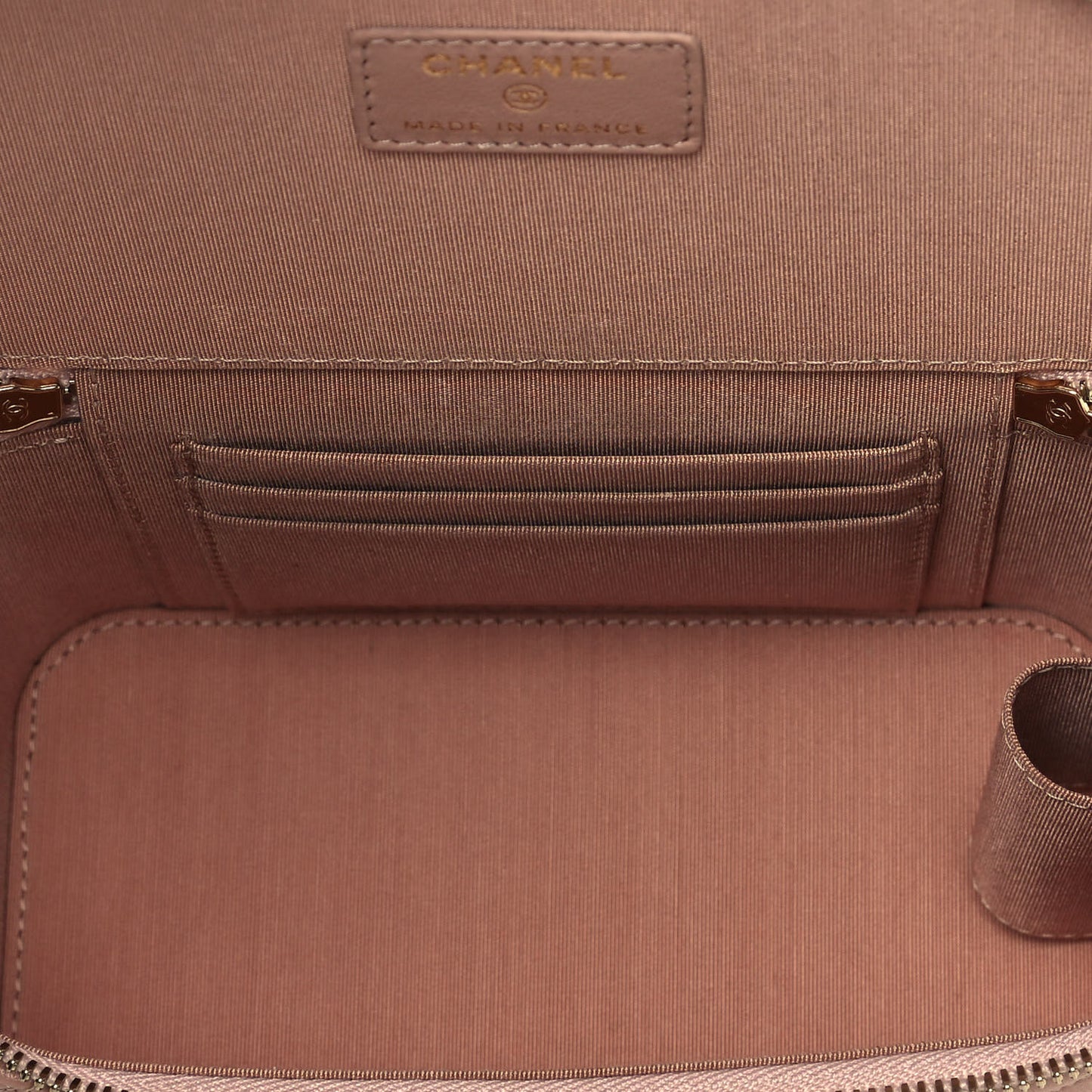 Lambskin Quilted Small Top Handle Vanity Case With Chain Beige