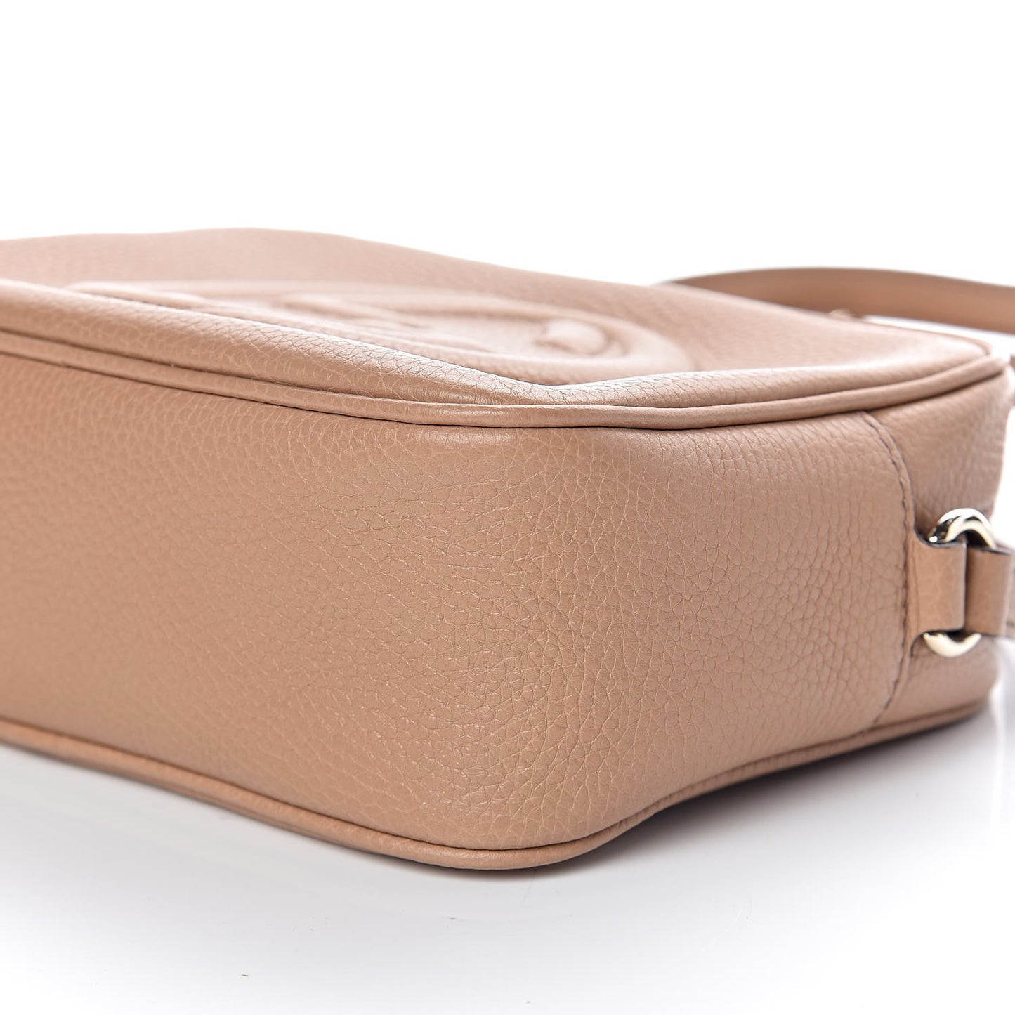 Pebbled Calfskin Small Soho Disco Bag Camelia