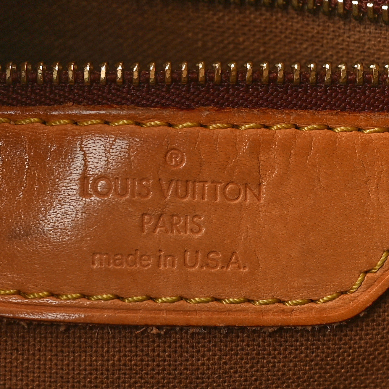 Louis Vuitton Monogram Batignolles Vertical 6 of 12