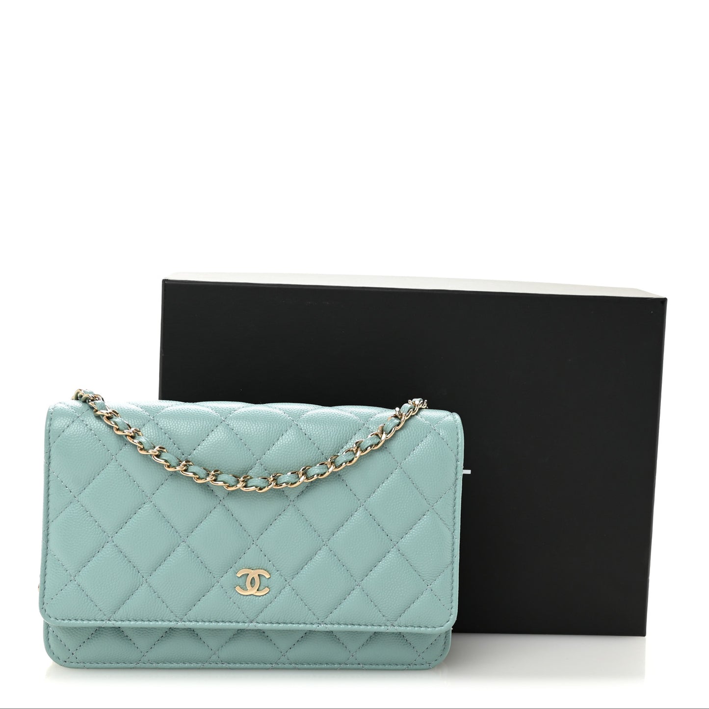 Caviar Quilted Wallet on Chain WOC Light Blue