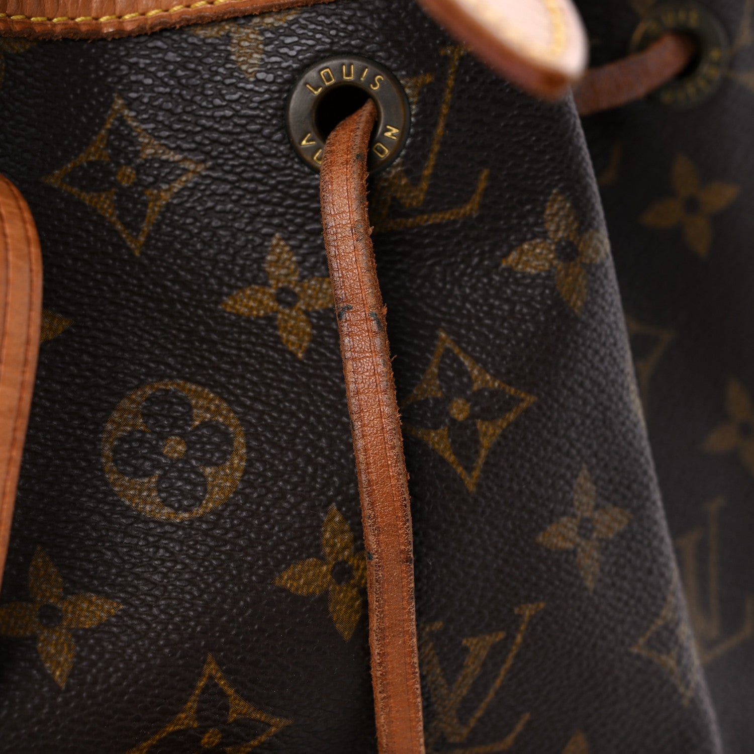 Louis Vuitton Monogram Montsouris MM Backpack 18 of 26