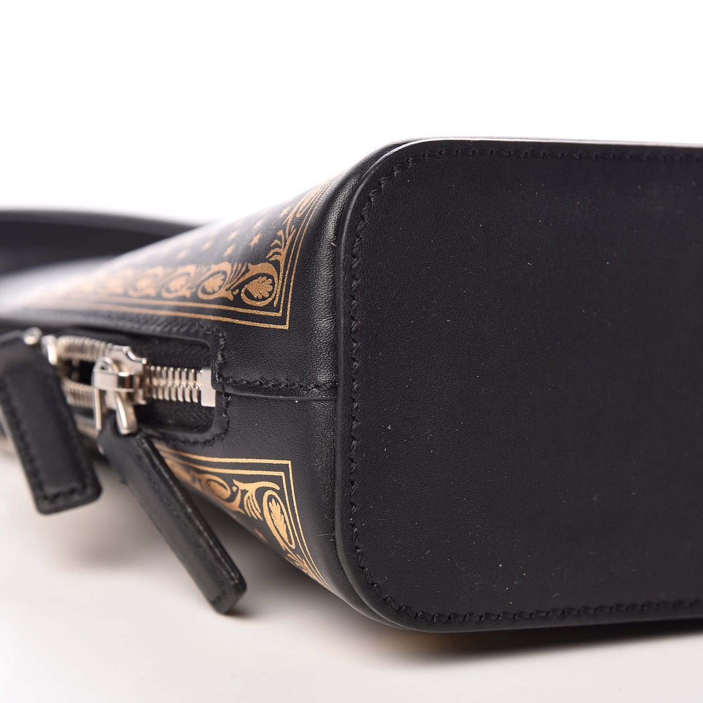 X SEGA Calfskin GUCCY Stars Mini Dome Shoulder Bag Black Gold