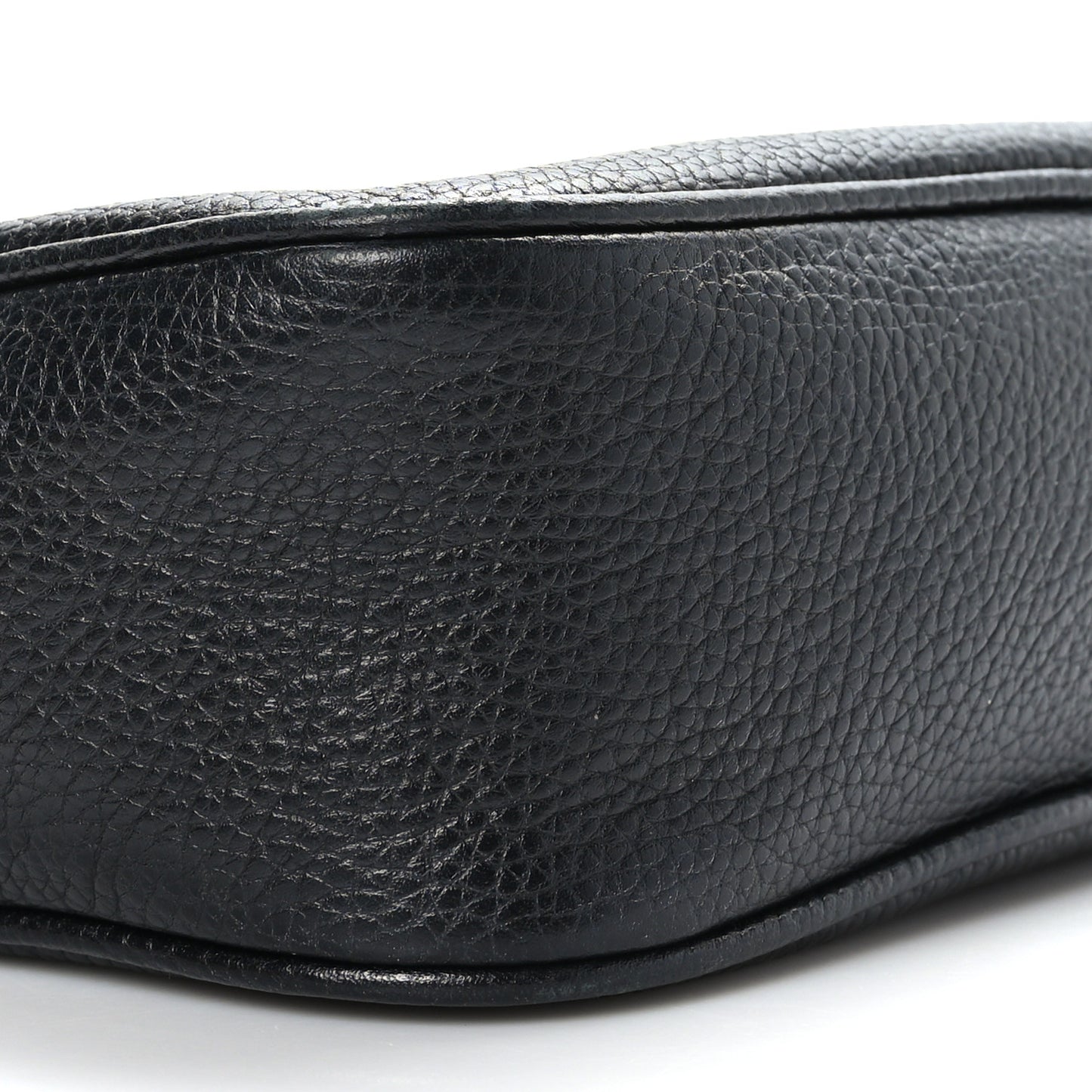 Pebbled Calfskin Small Soho Disco Bag Black