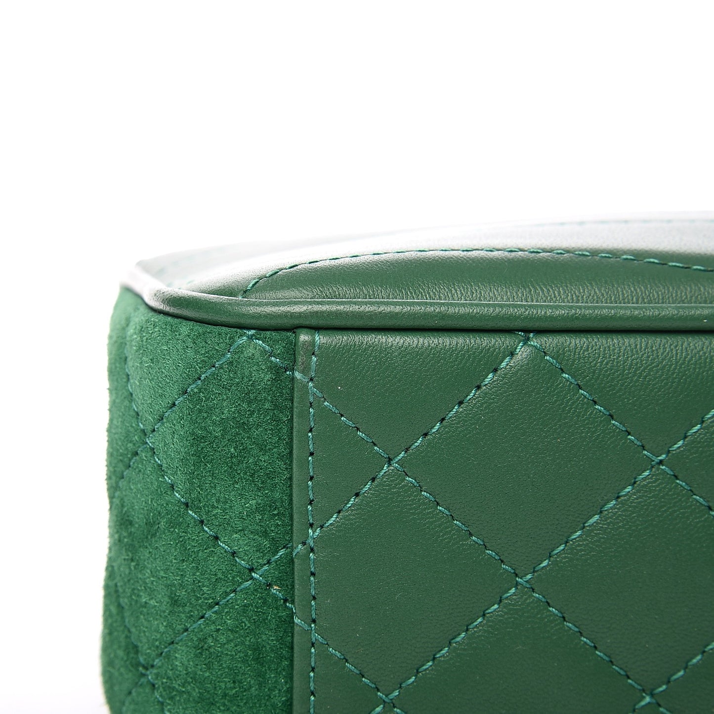 Suede Lambskin Scallop Quilted Medium Pagoda Flap Green