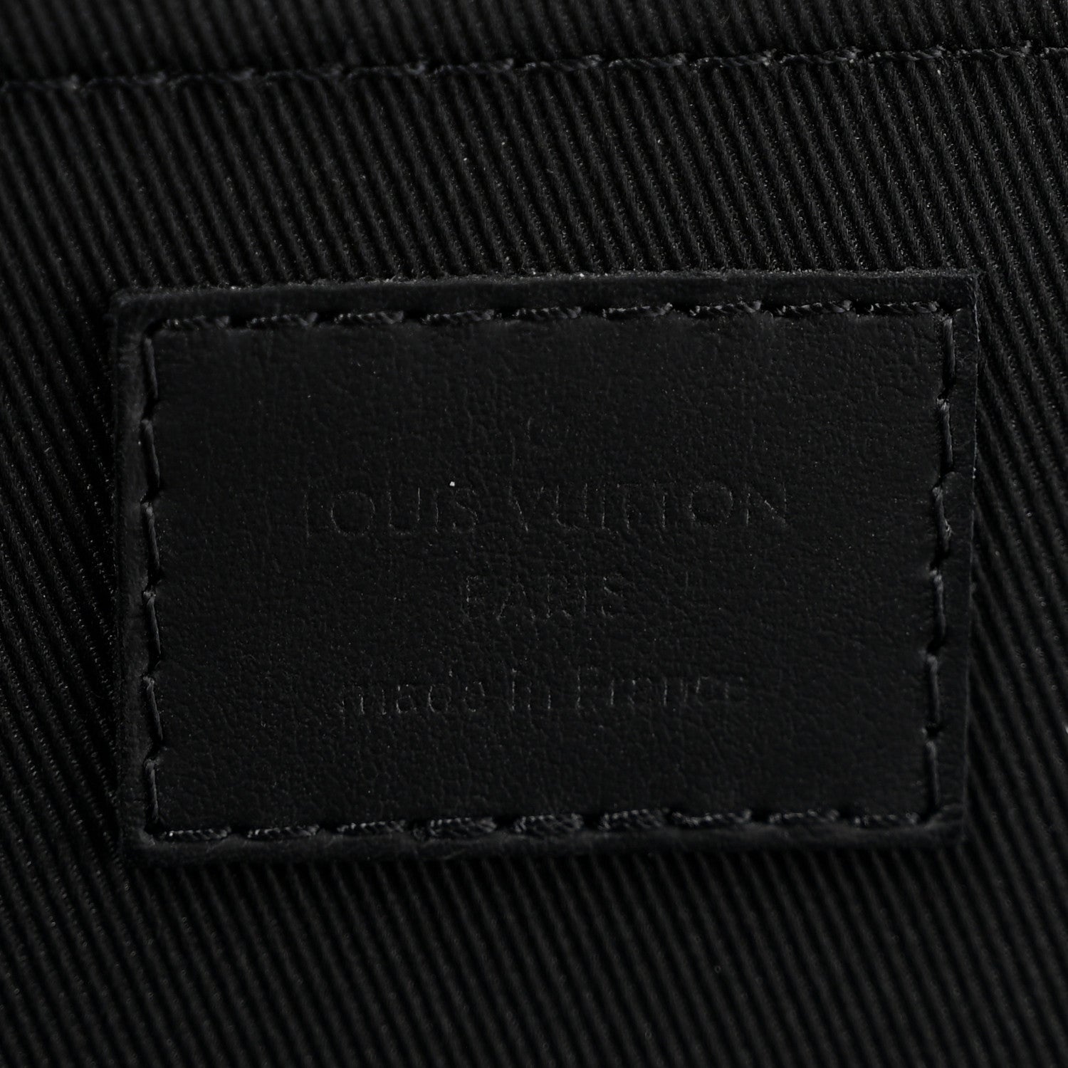 Louis Vuitton X NIGO Giant Damier Ebene Bear Pochette Jour GM 6 of 7