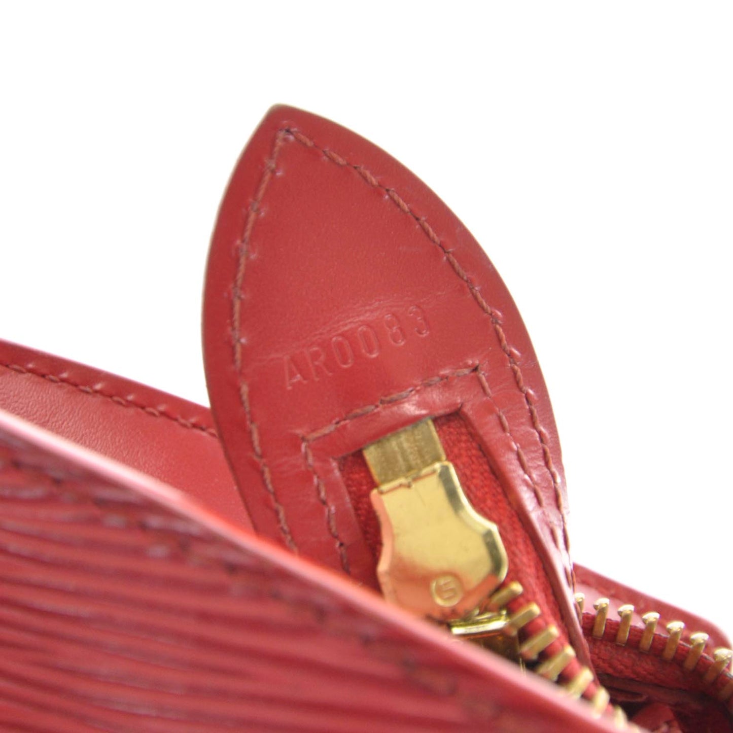 Epi Saint Jacques PM Long Straps Red