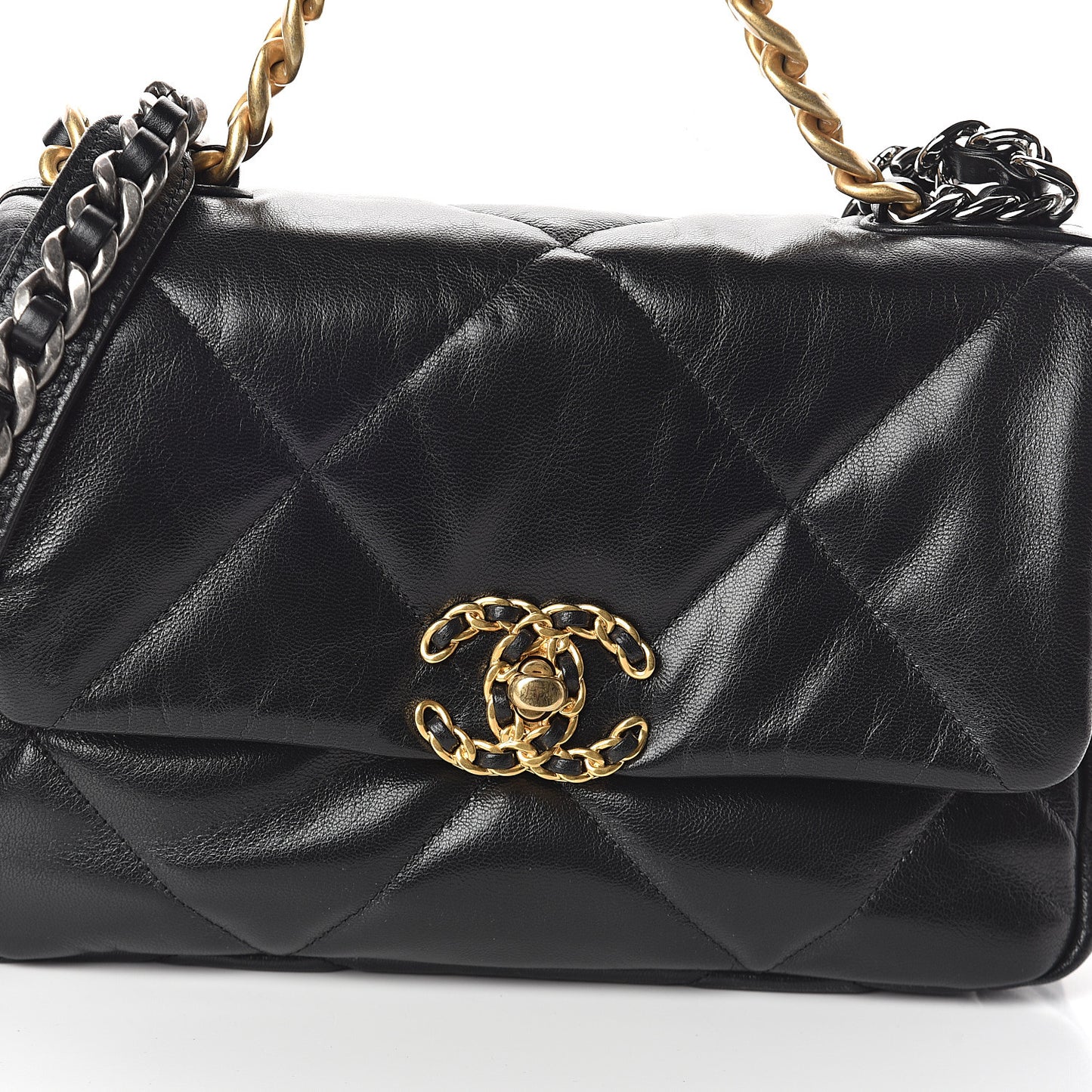 Goatskin Quilted Medium 19 Flap Black