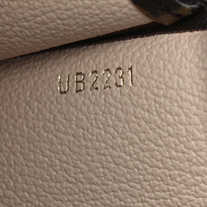 Louis Vuitton Monogram Toiletry Pouch 26 7 of 10