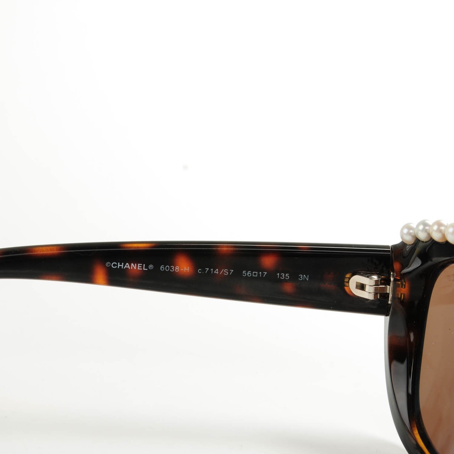 Chanel Freshwater Cultured Pearl Cat Eye Sunglasses 6038-H Tortoise 4 of 5