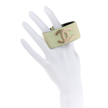 Chanel Calfskin CC Cuff S Green Gold 3 of 5