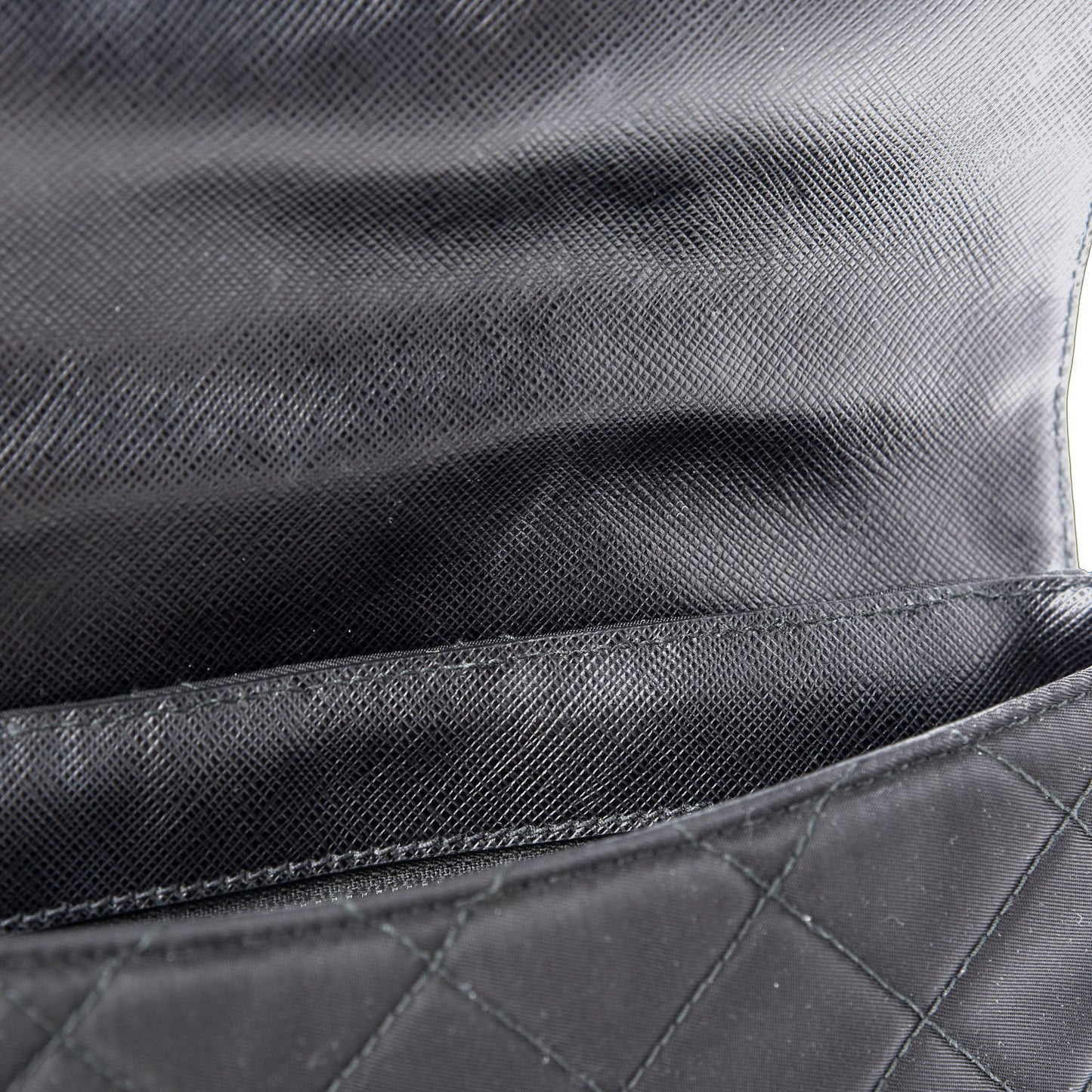 Nylon Tessuto Impuntu Quilted Flap Black
