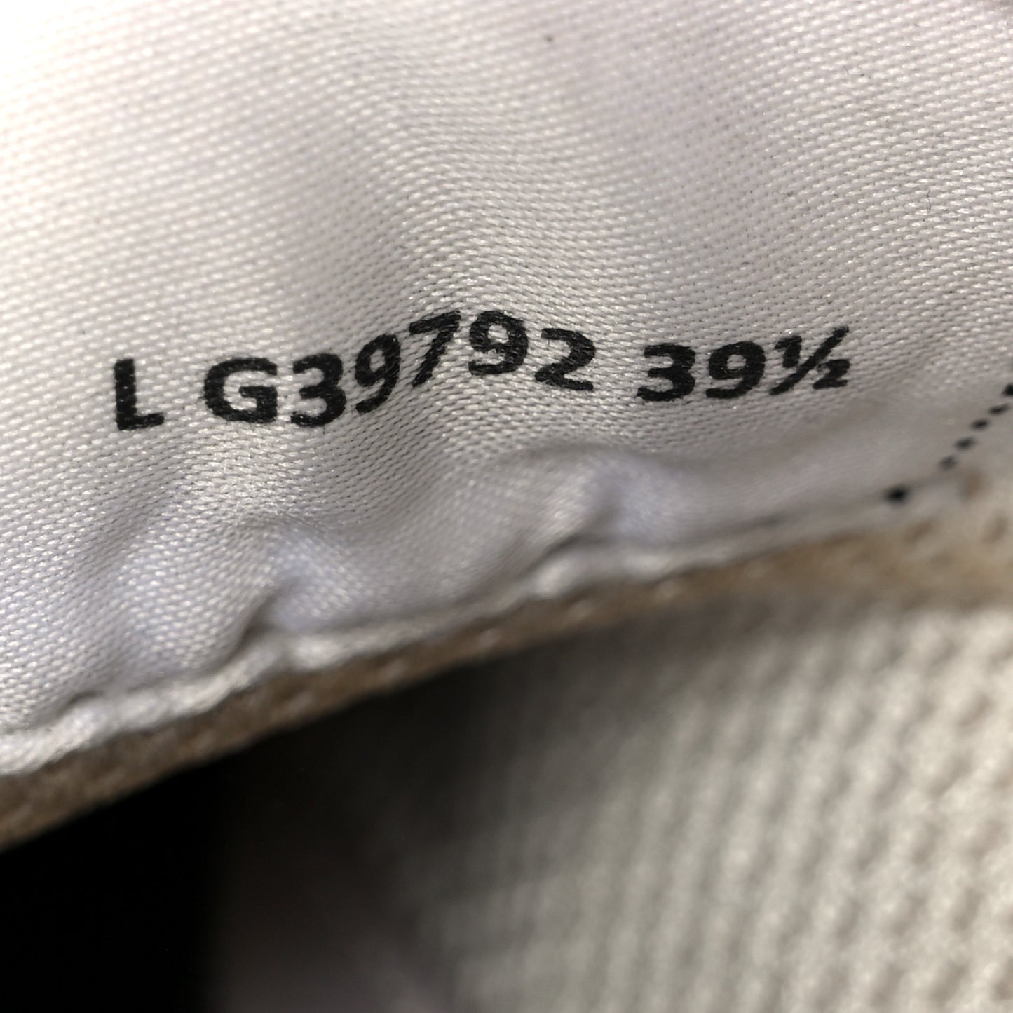 Fabric Laminated Calfskin Stretch CC Sneakers 39.5 White Gold Silver