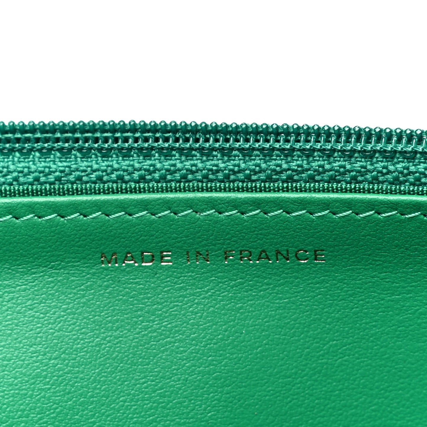 Caviar Quilted Boy Wallet On Chain WOC Green