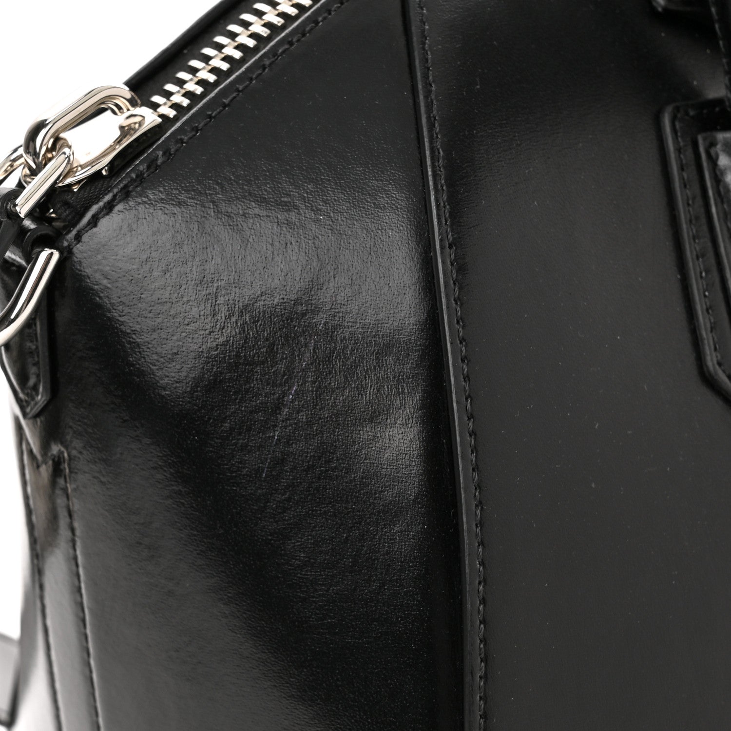 Givenchy Shiny Lord Calfskin Medium Antigona Black 12 of 12