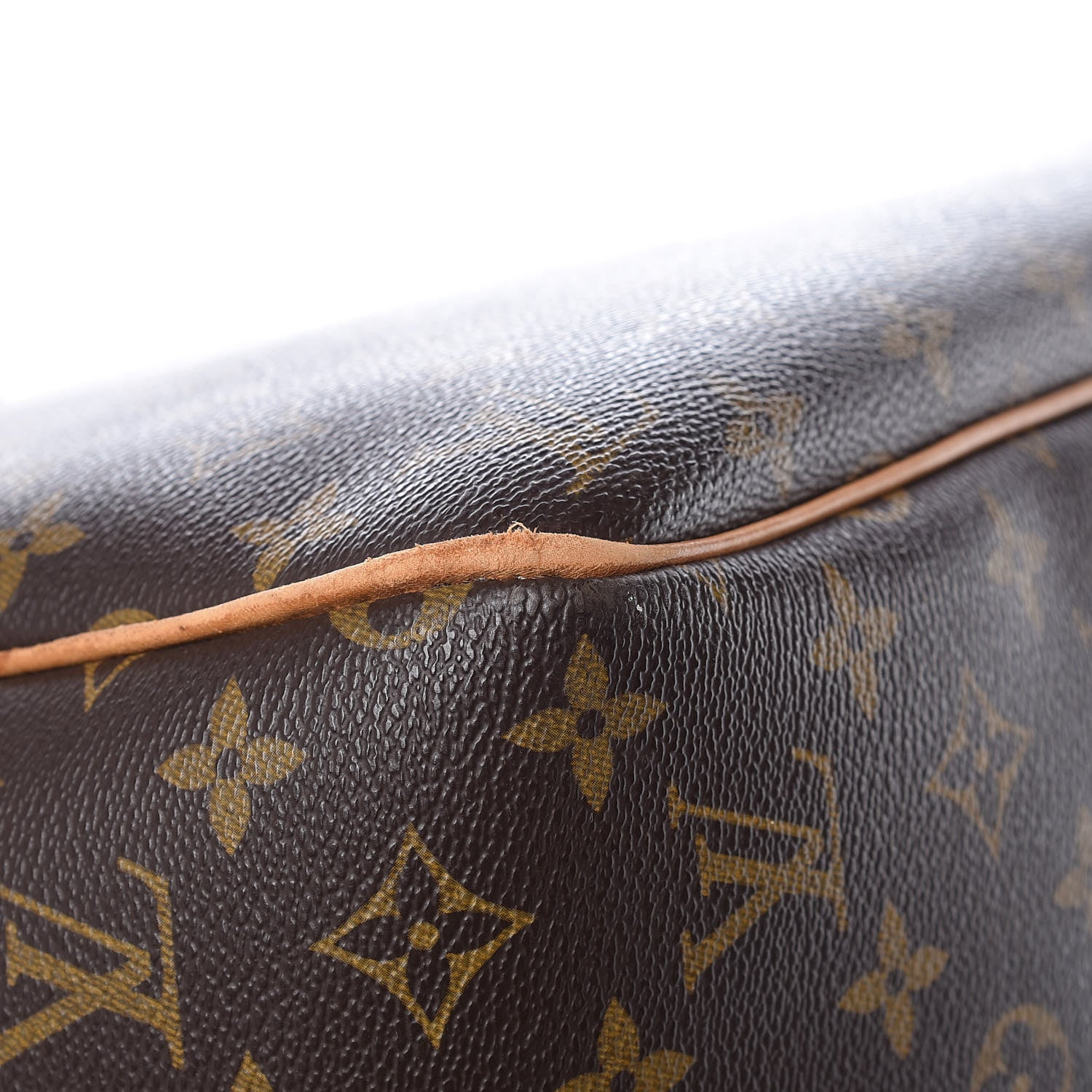 Louis Vuitton Monogram Evasion Sports Bag 11 of 18