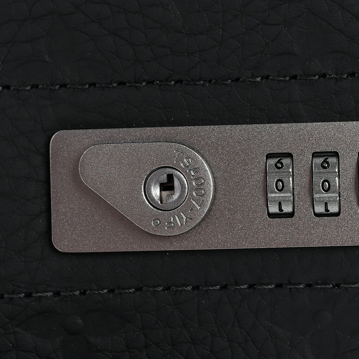 Louis Vuitton Taurillon Monogram Horizon 55 Black 7 of 10