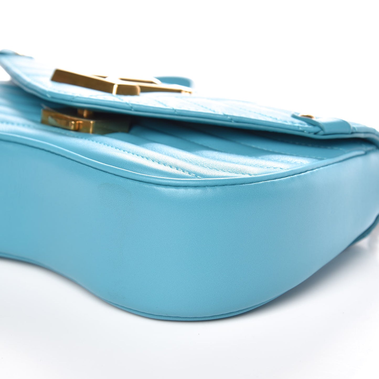 Calfskin New Wave Chain PM Malibu Green