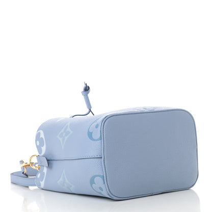 Louis Vuitton Empreinte Monogram Giant By The Pool Neonoe BB Summer Blue 4 of 11